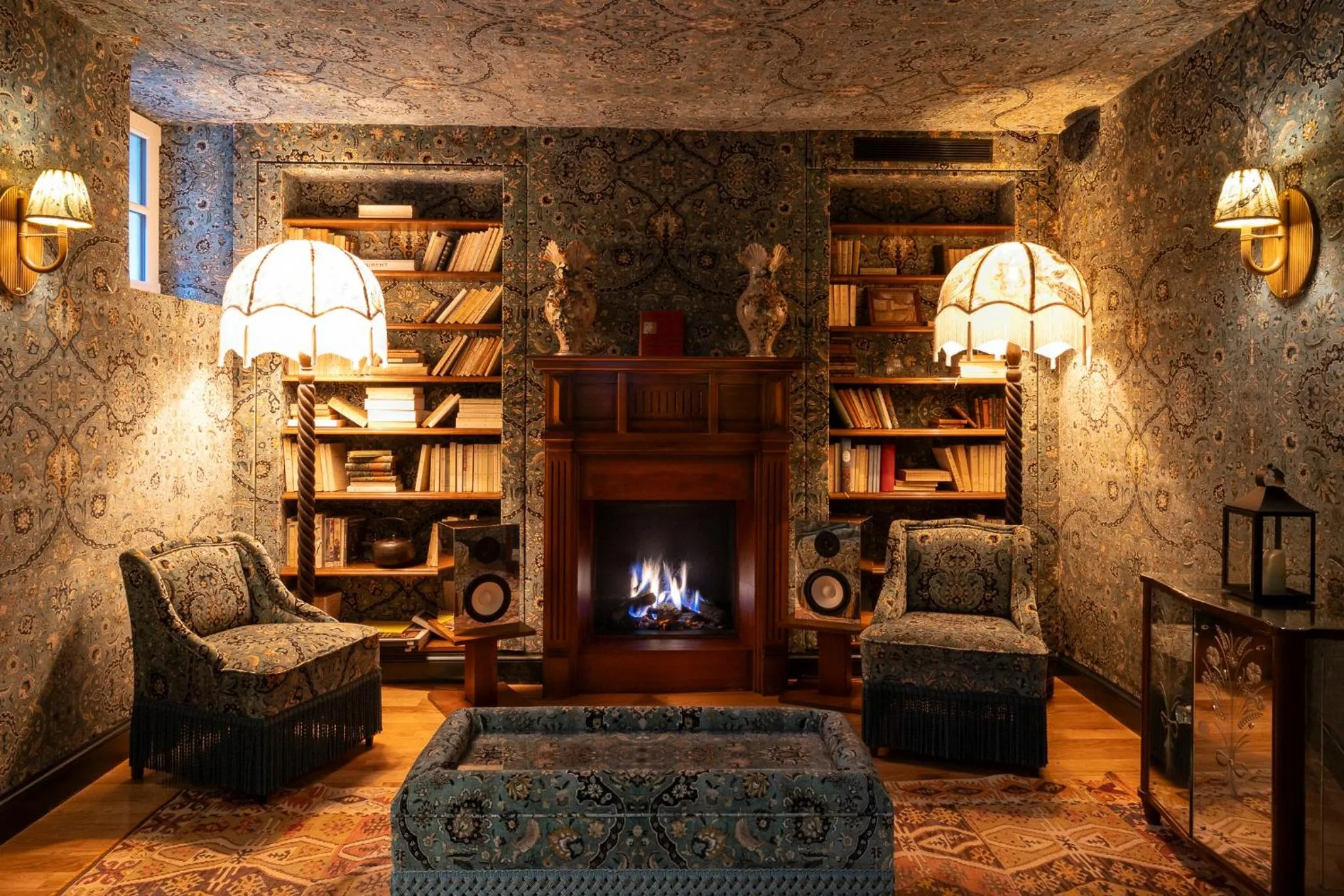 Seating area in Hôtel Eldorado Paris