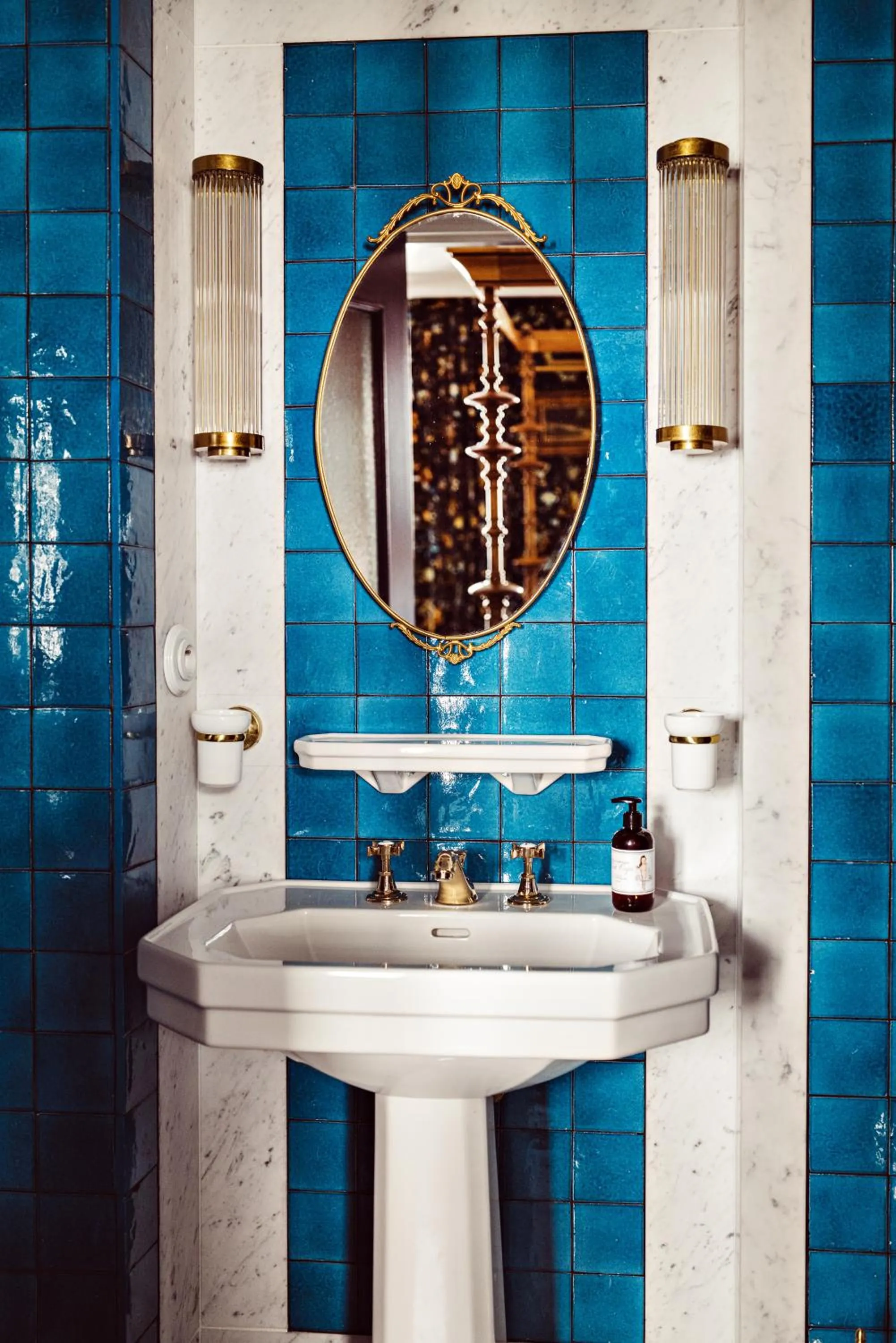 Bathroom in Hôtel Eldorado Paris