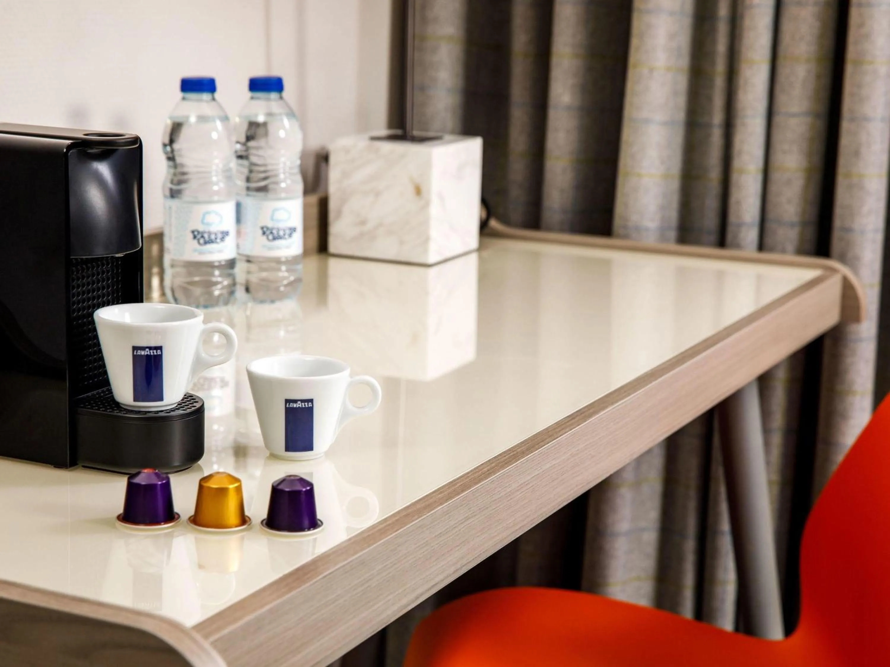 Bedroom in Mercure Inverness Hotel