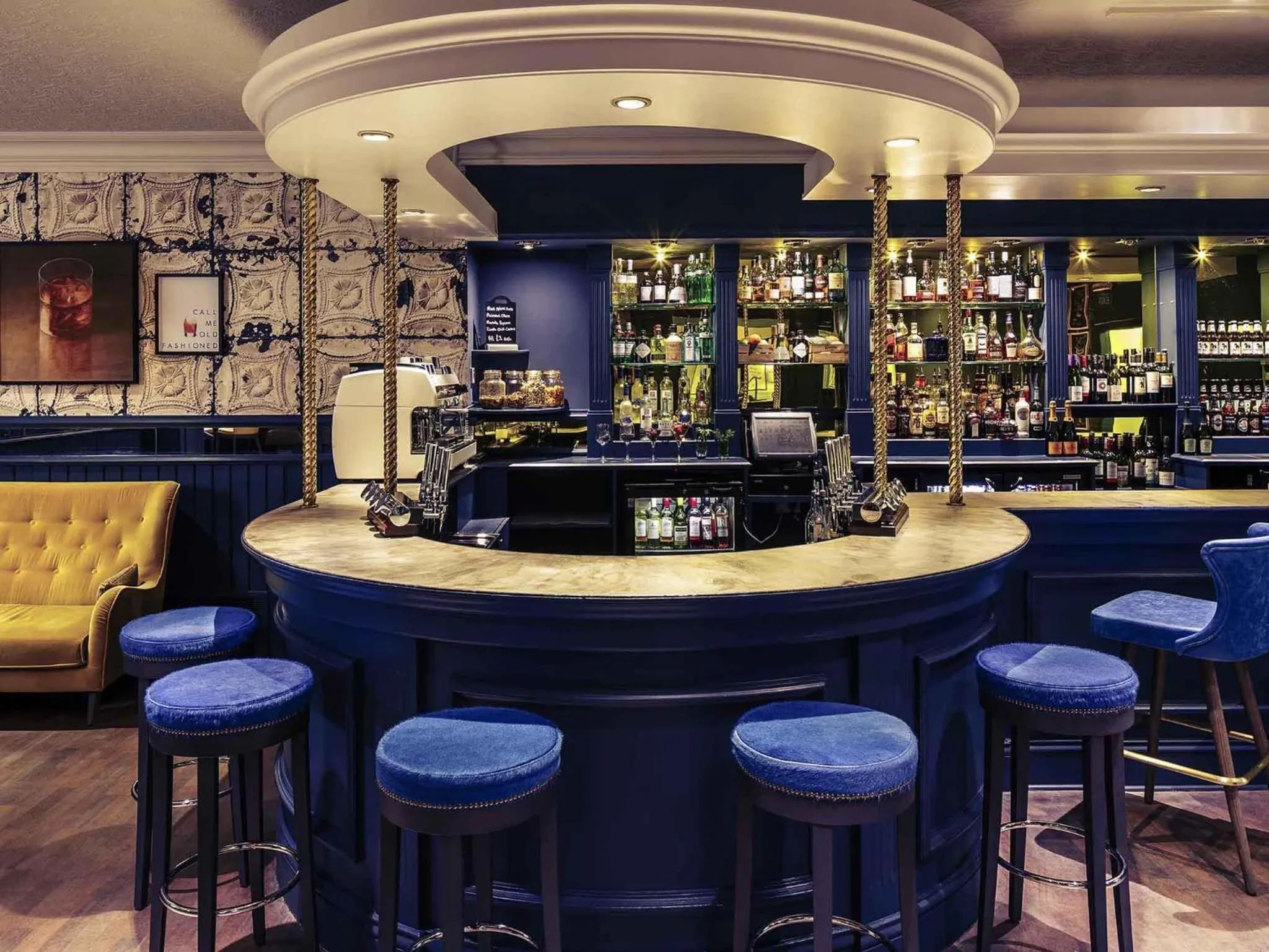 Lounge or bar in Mercure Inverness Hotel