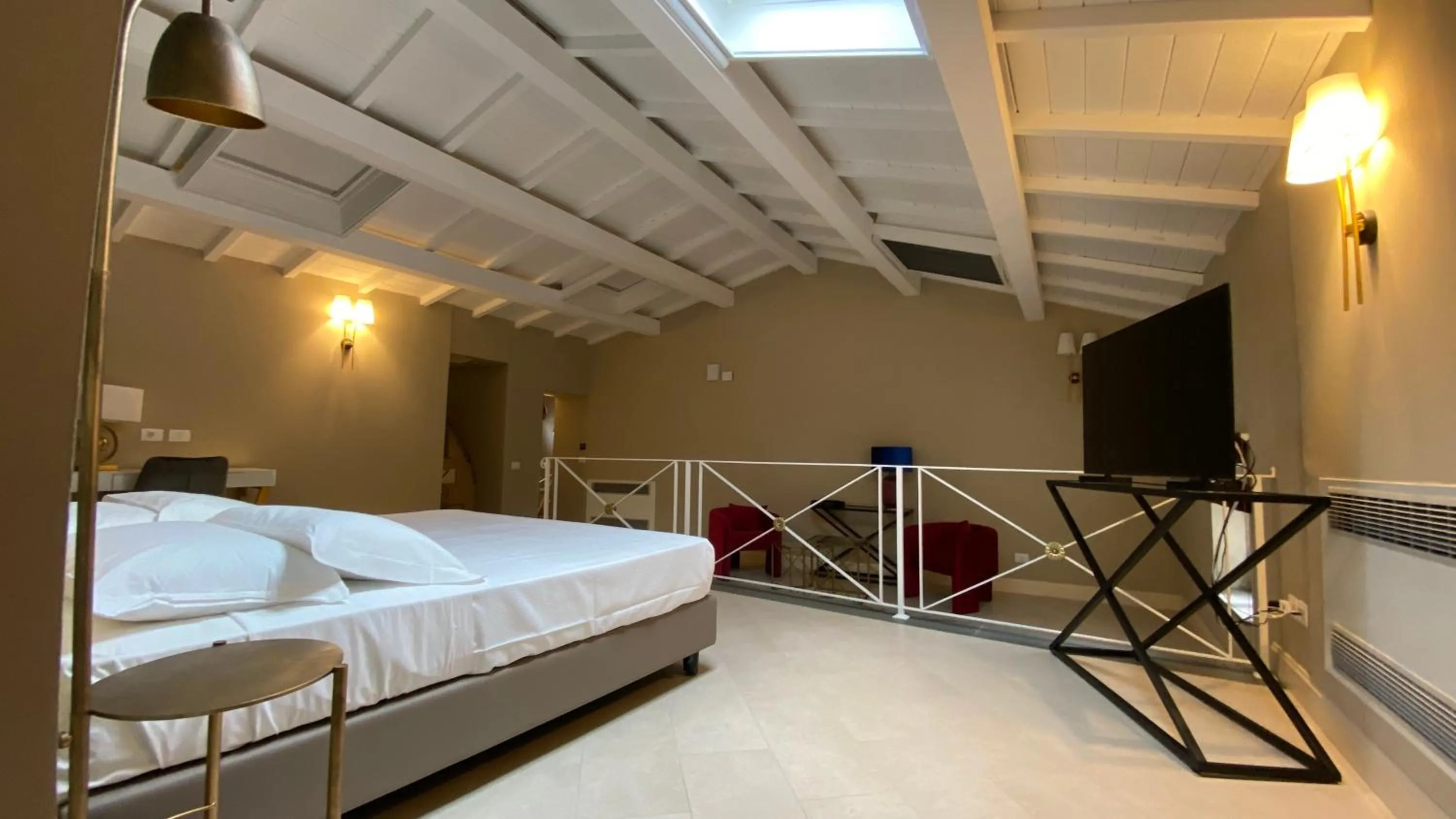 Bed in Lanterne Magiche Ortigia Suites