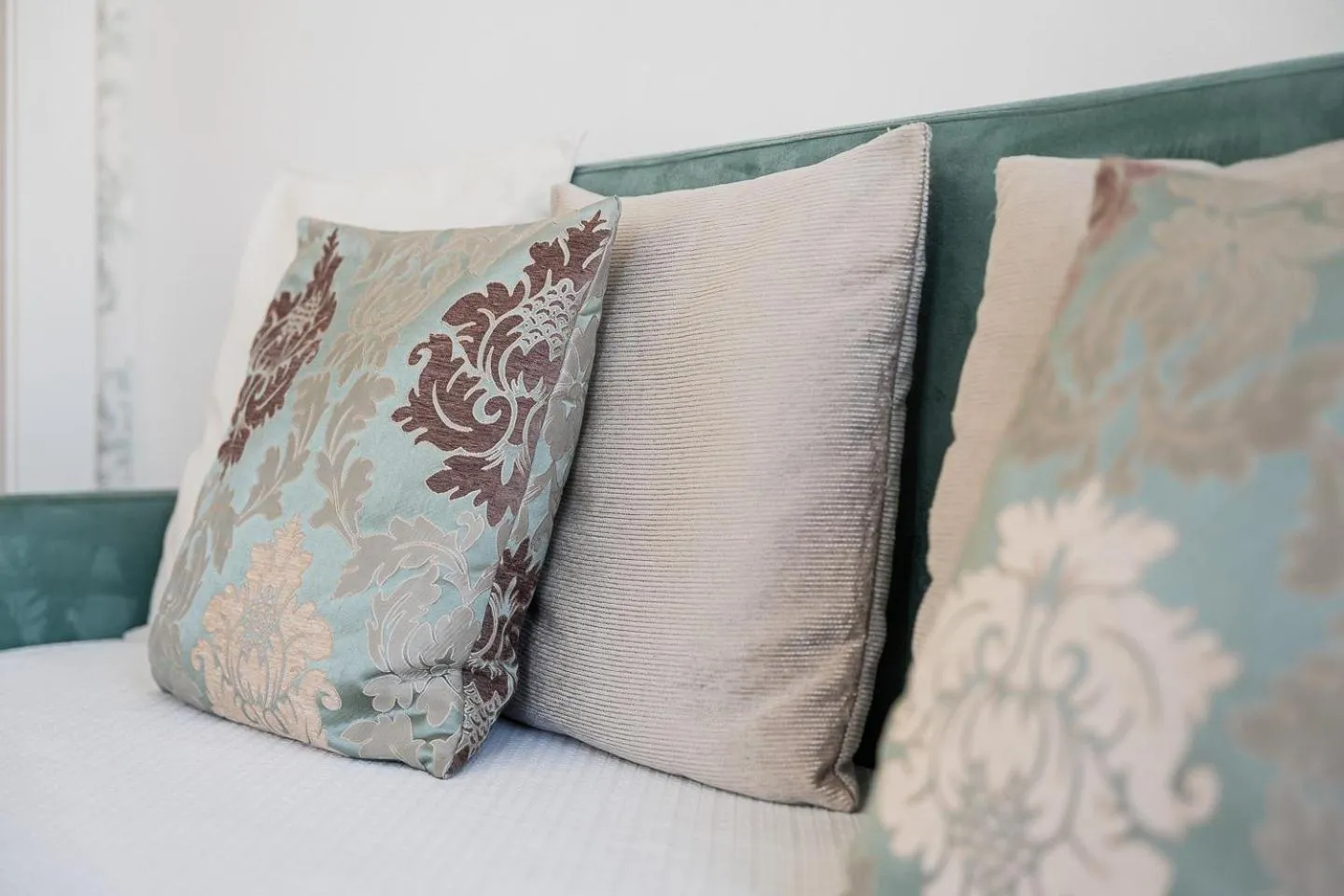 Bed in GuestReady - Charming House Marquês