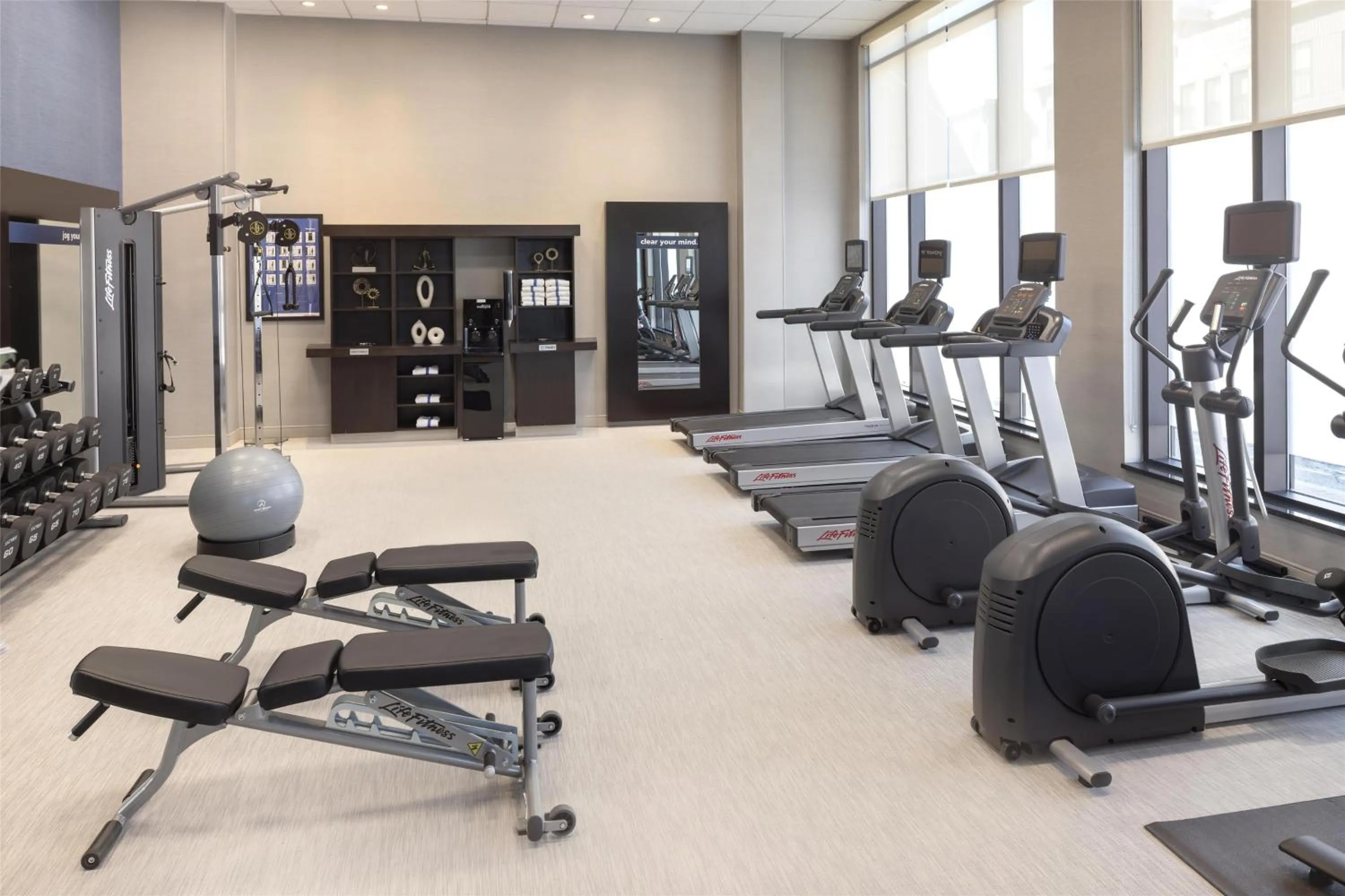 Fitness centre/facilities in Hampton Inn & Suites Portsmouth Downtown