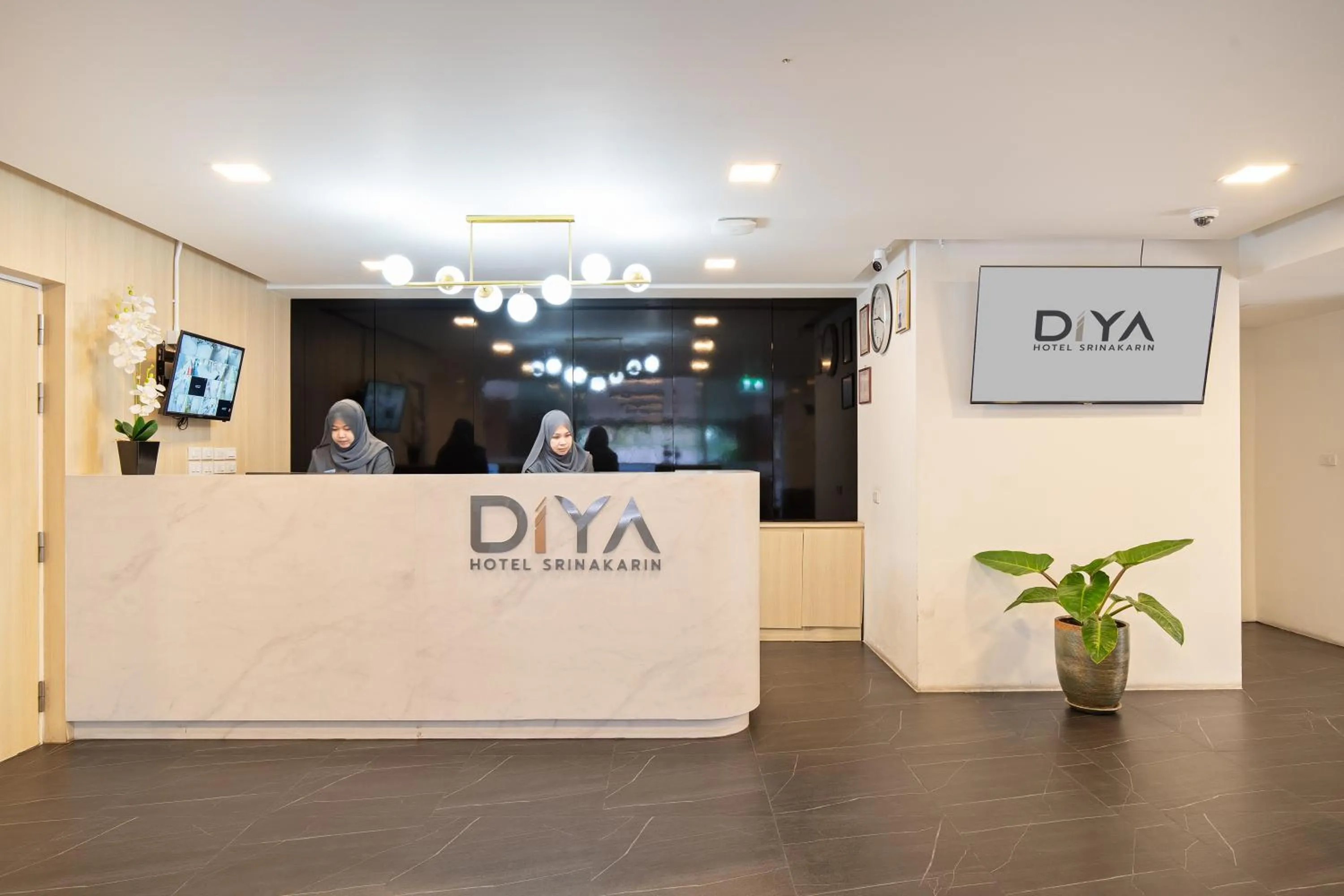 Lobby or reception in Diya Hotel Bangkok