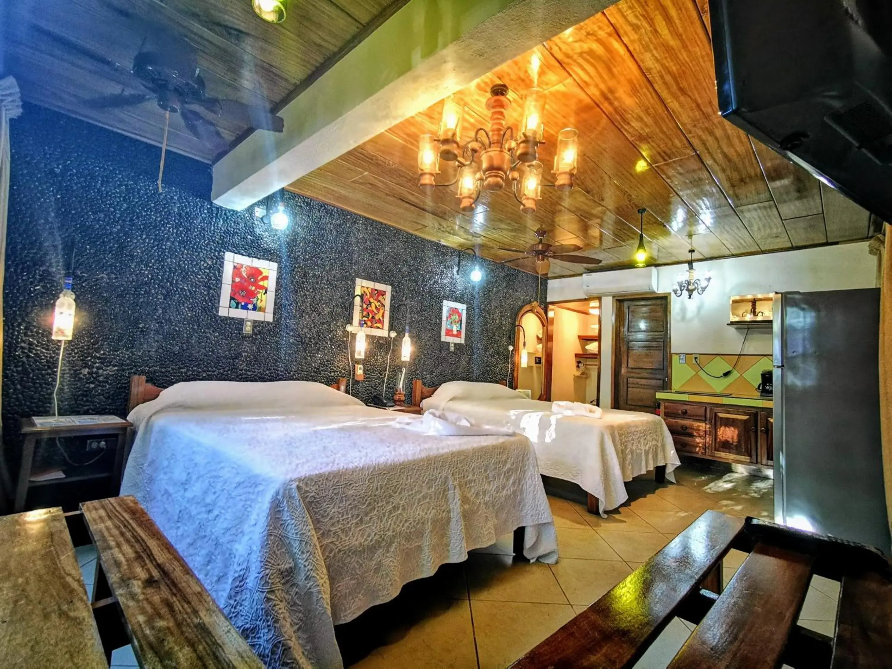 Efficiency in Hotel Costa Verde Efficiency in Hotel Costa Verde