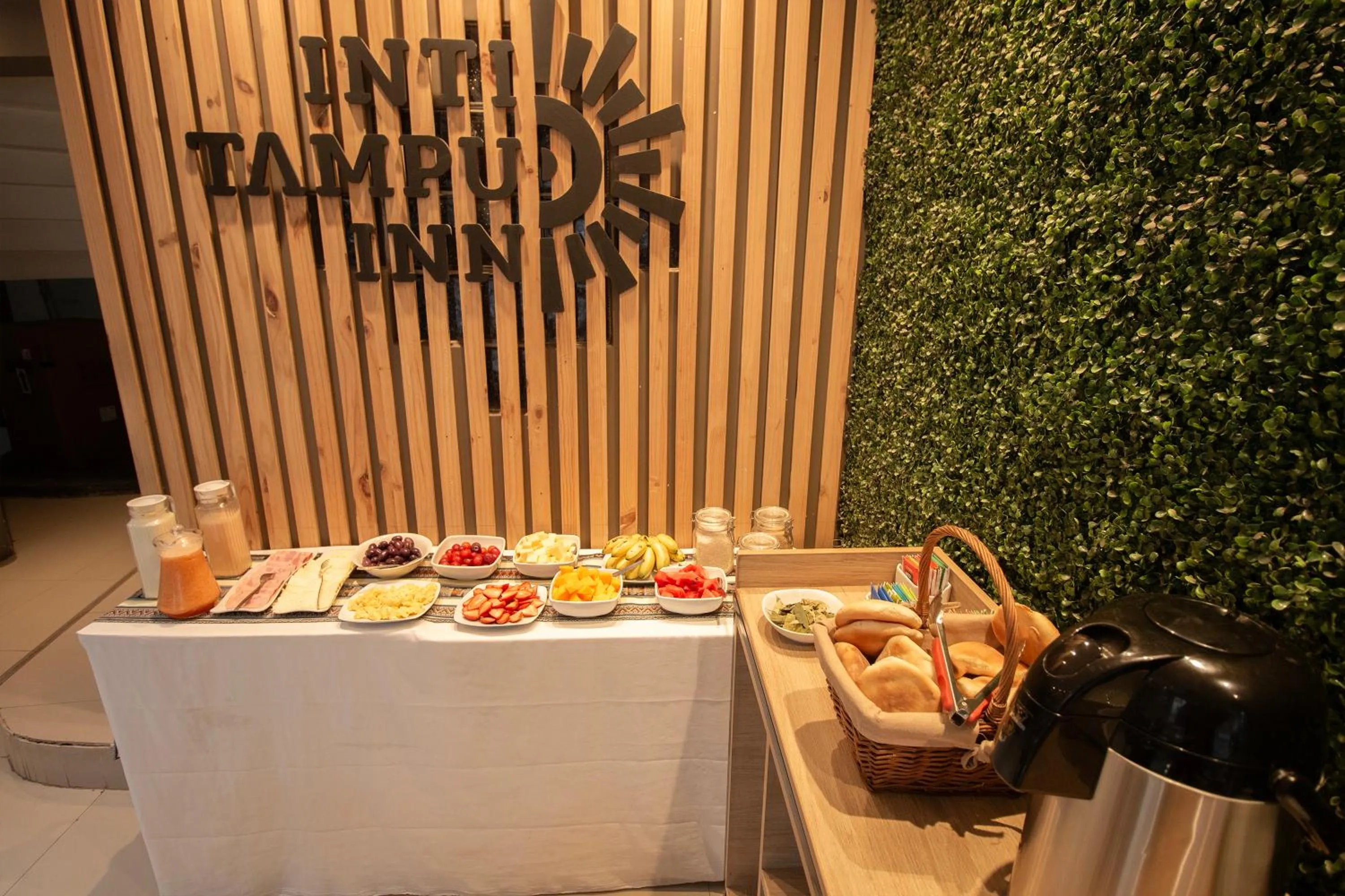 Breakfast in Inti Tampu Inn