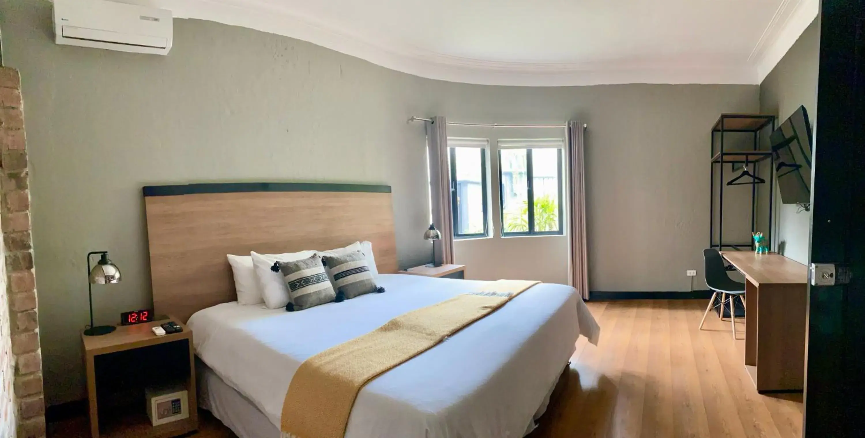 King Room in The Lot Boutique King Room in The Lot Boutique