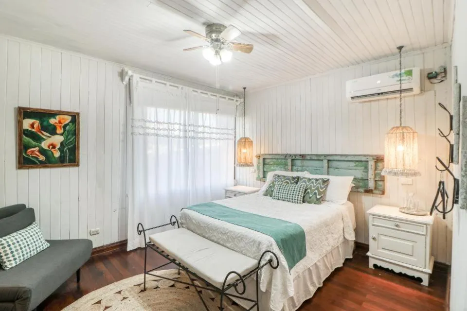 Bed in Hotel Punta Descartes