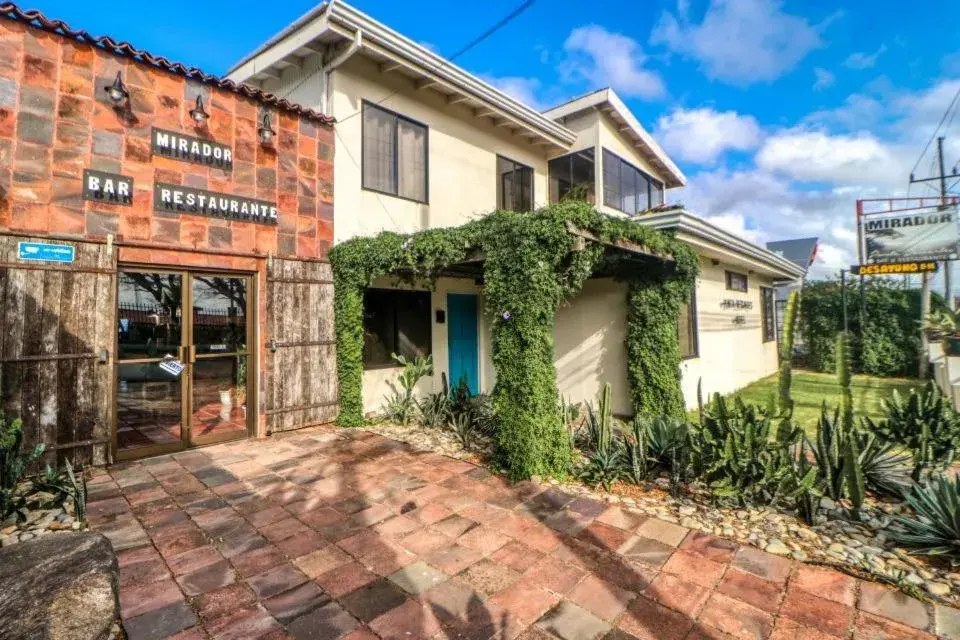 Hotel Punta Descartes Hotel Punta Descartes