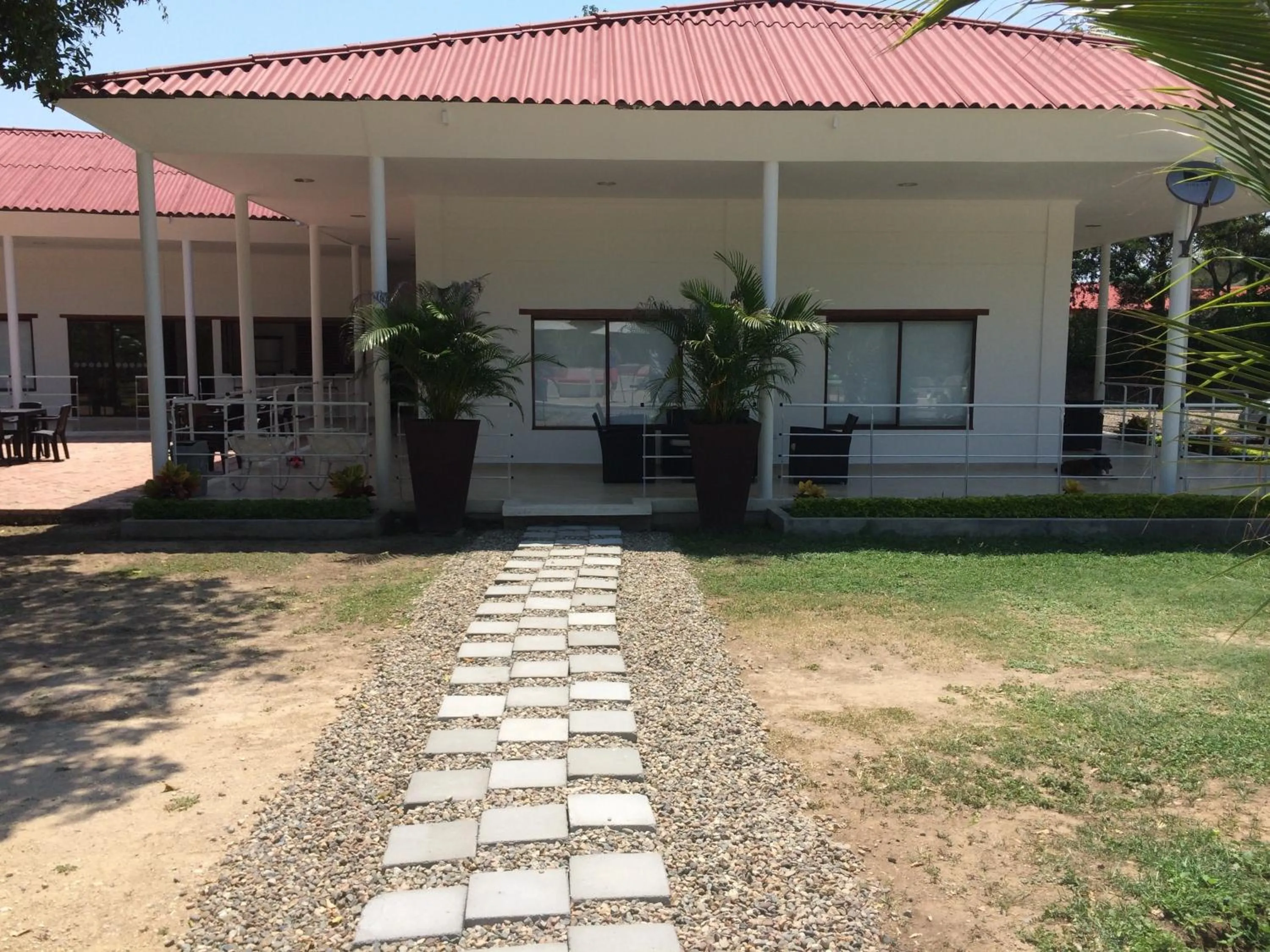 Facade/entrance in Arizona Ranch Hotel