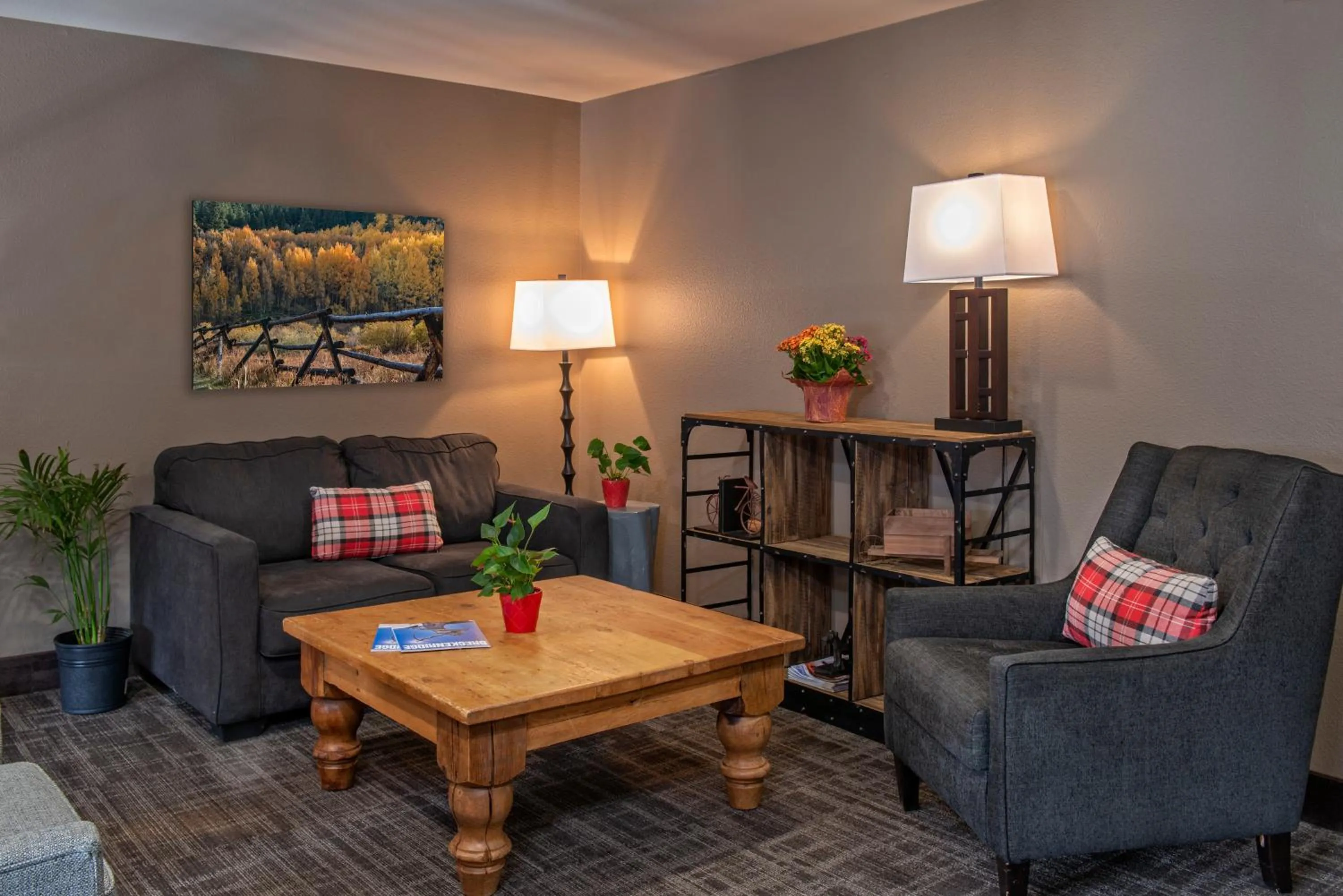 Living room in Breck Inn