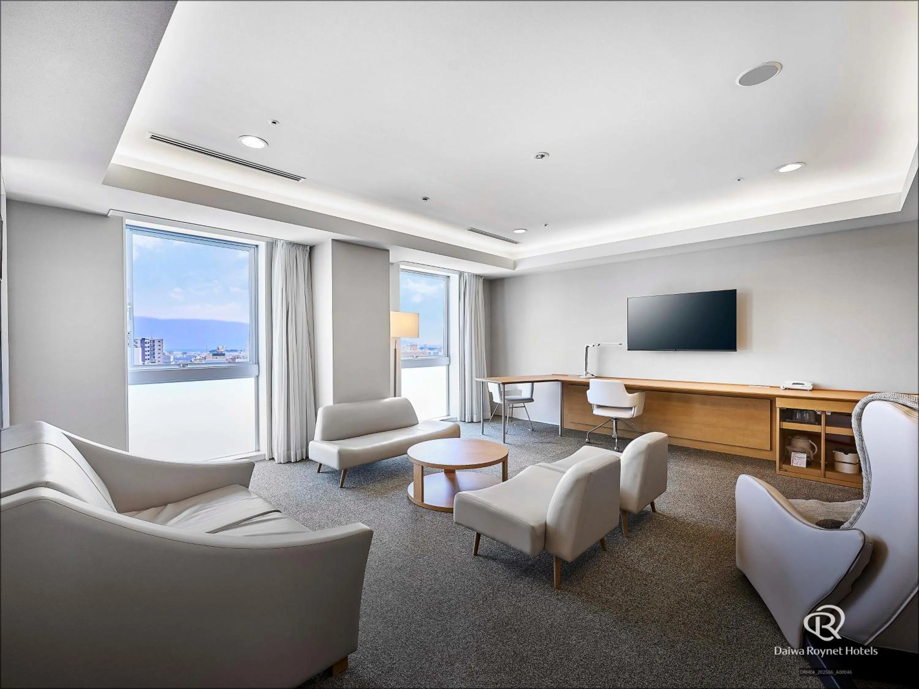 Photo of the whole room in Daiwa Roynet Hotel Numazu