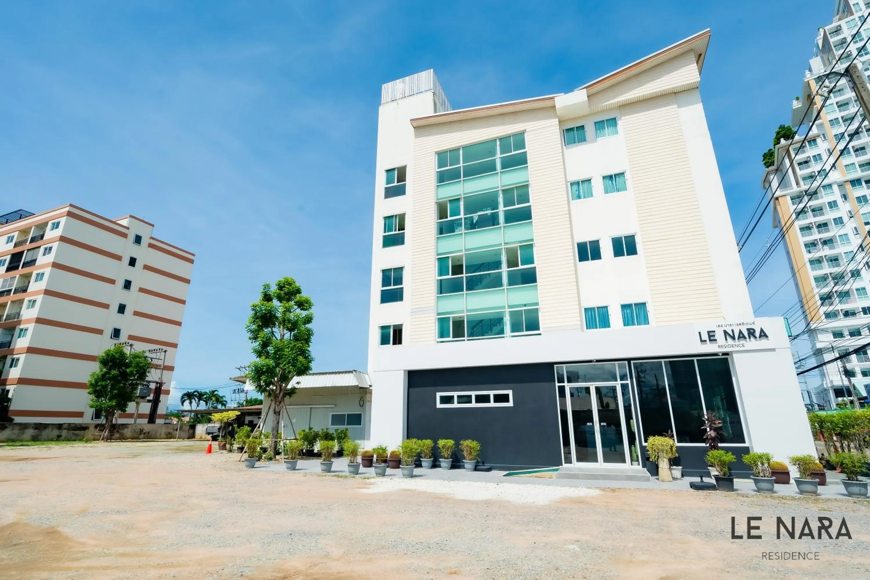 Property building in Le Nara Residence