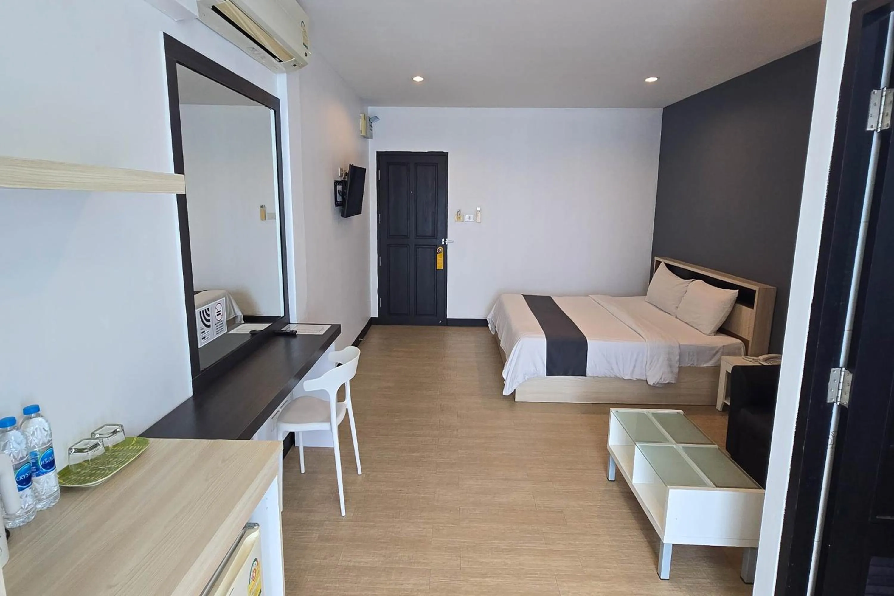 Bed in Le Nara Residence