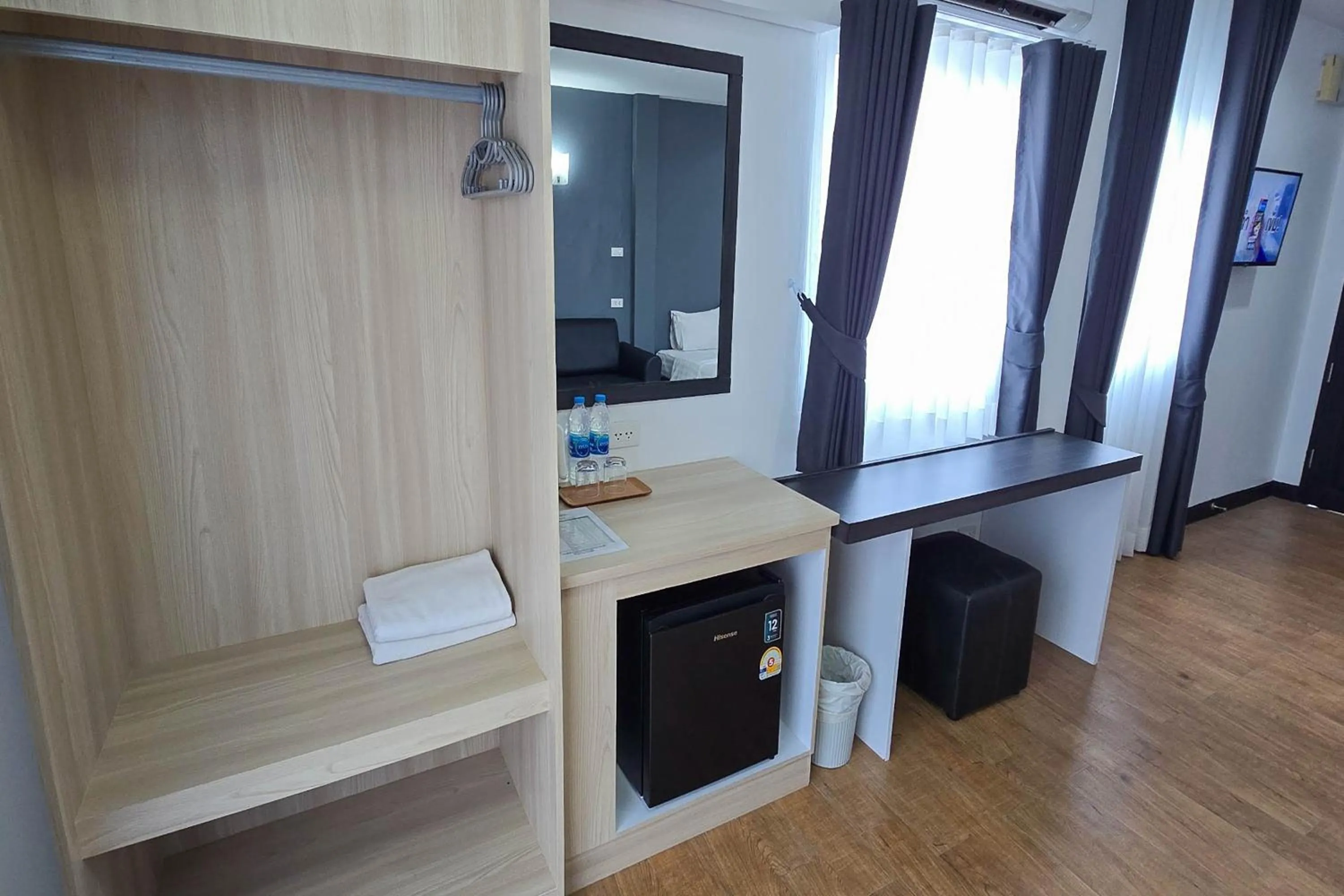 wardrobe in Le Nara Residence