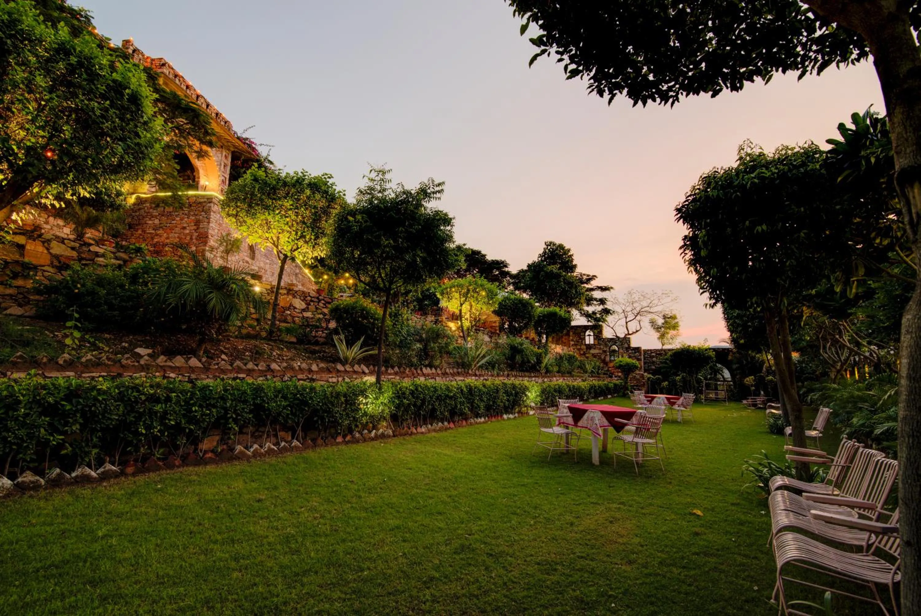 Garden in Fort Dadhikar, Alwar