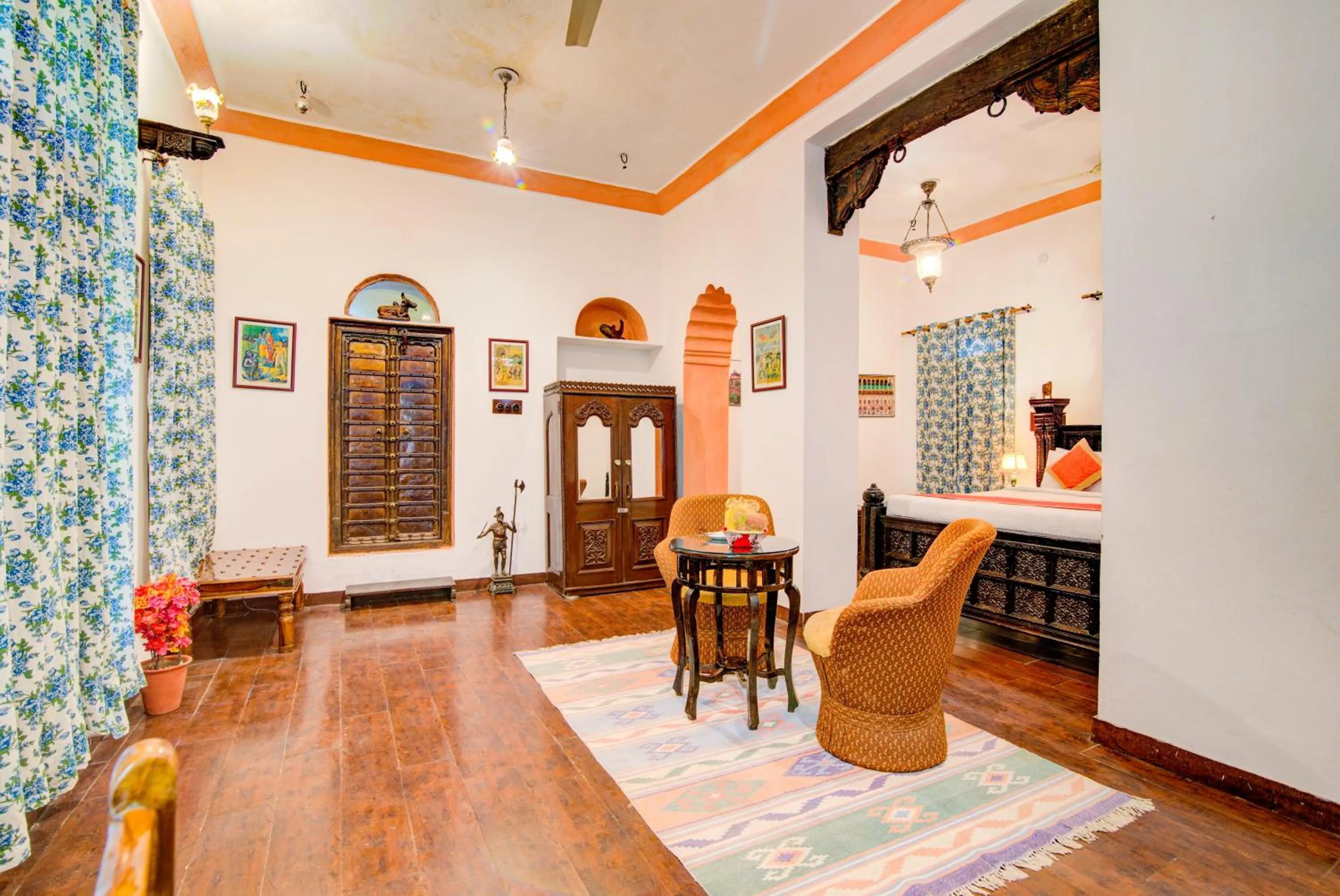 Living room in Fort Dadhikar, Alwar