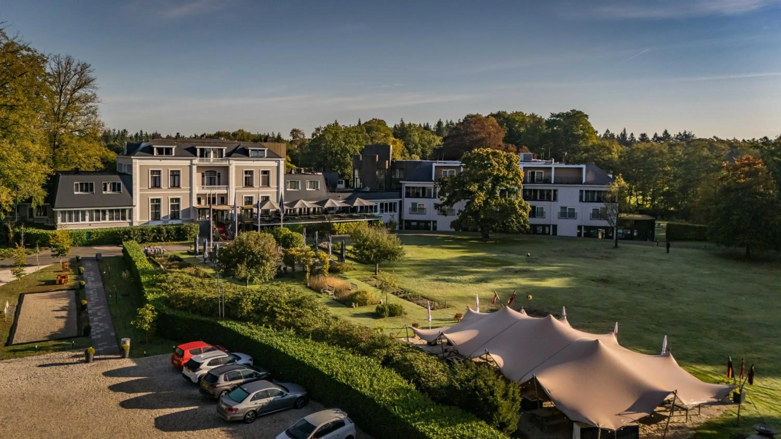 Property building in Landgoed Lauswolt