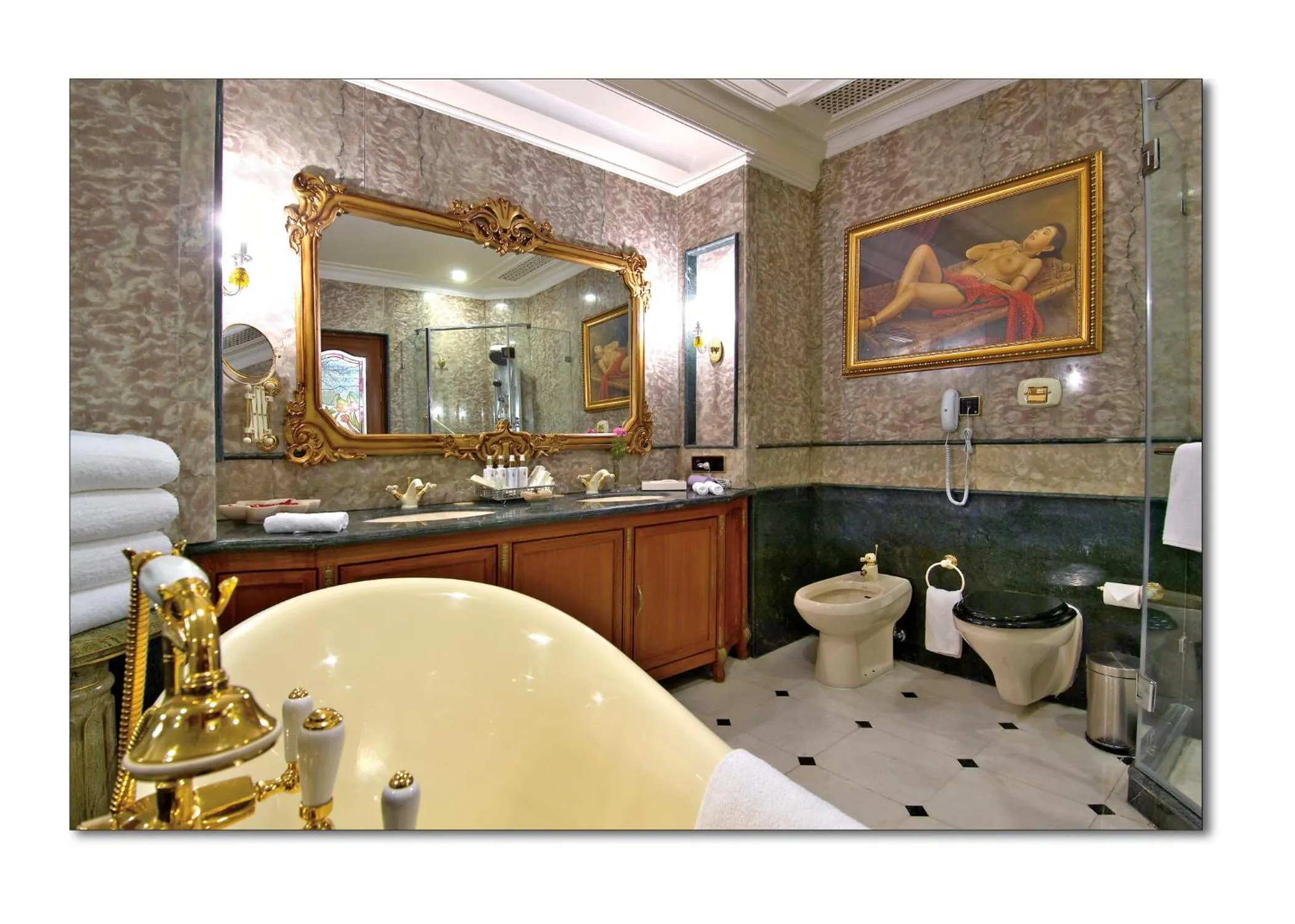 Bathroom in Shiv Vilas Resort