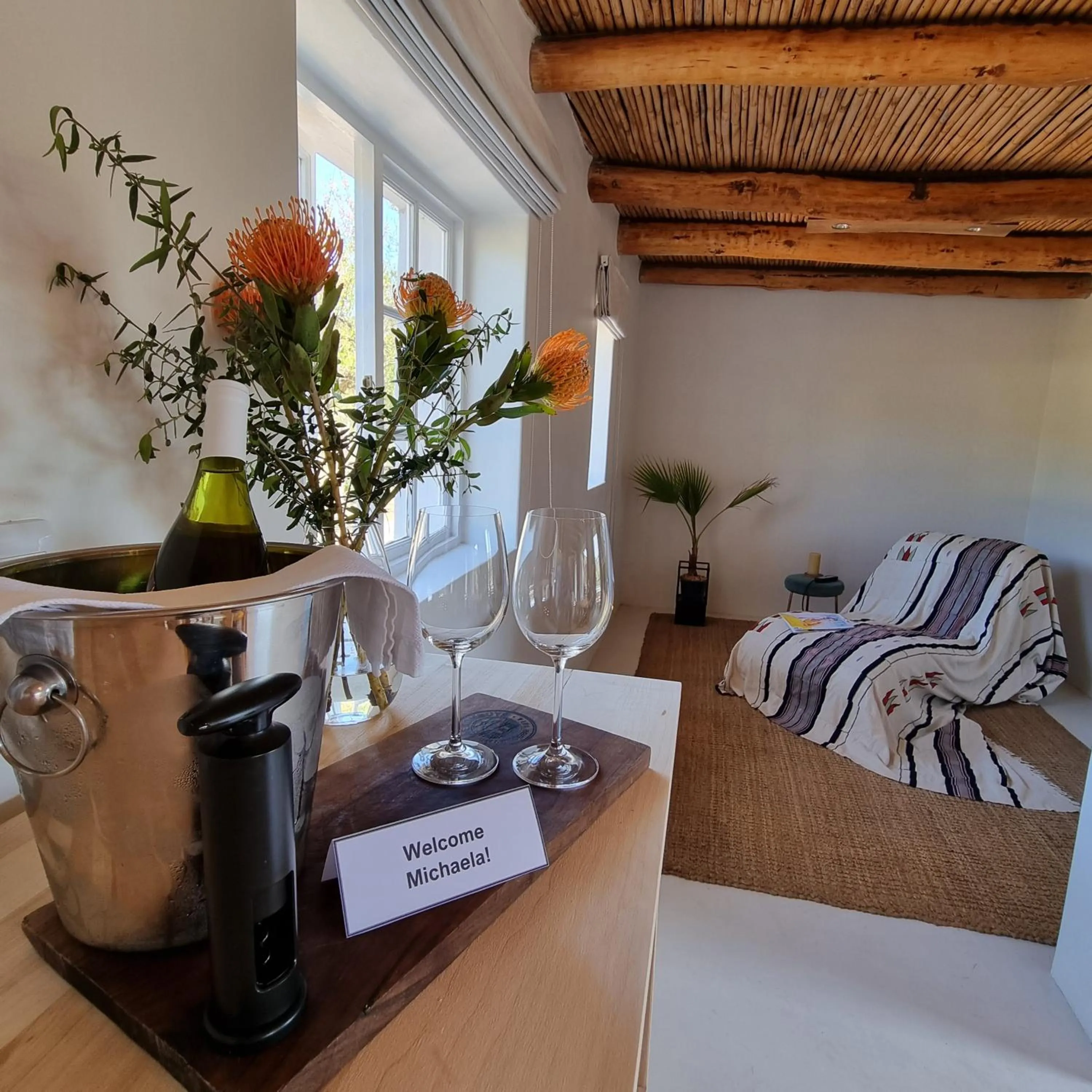 Decorative detail, Bed in De Kombuys