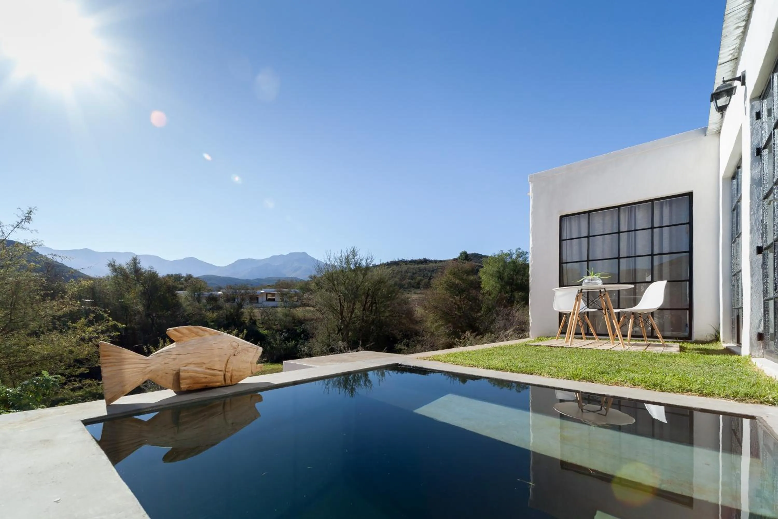 Swimming pool in De Kombuys