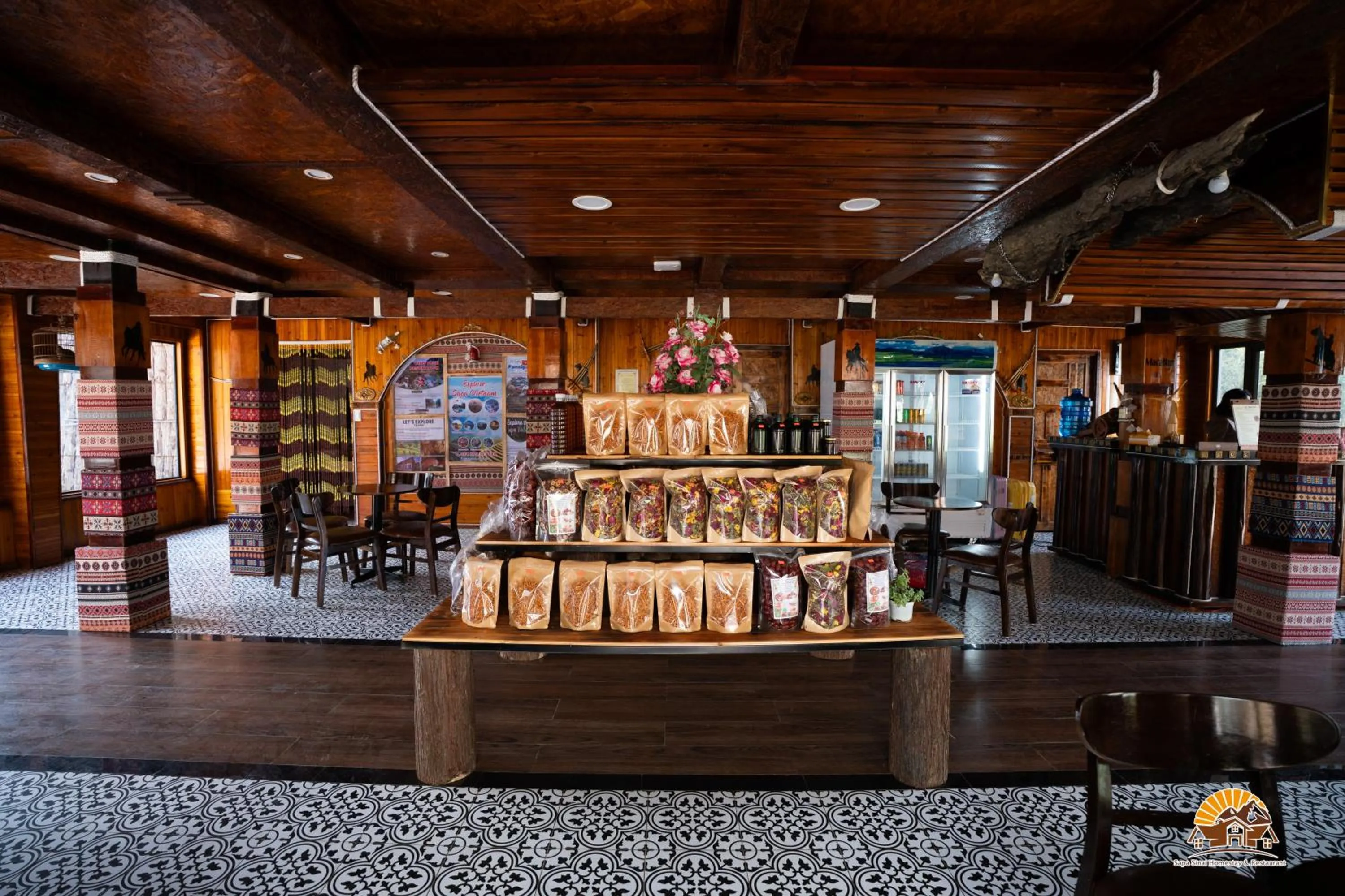 Sinai Bungalow & Hotel SaPa