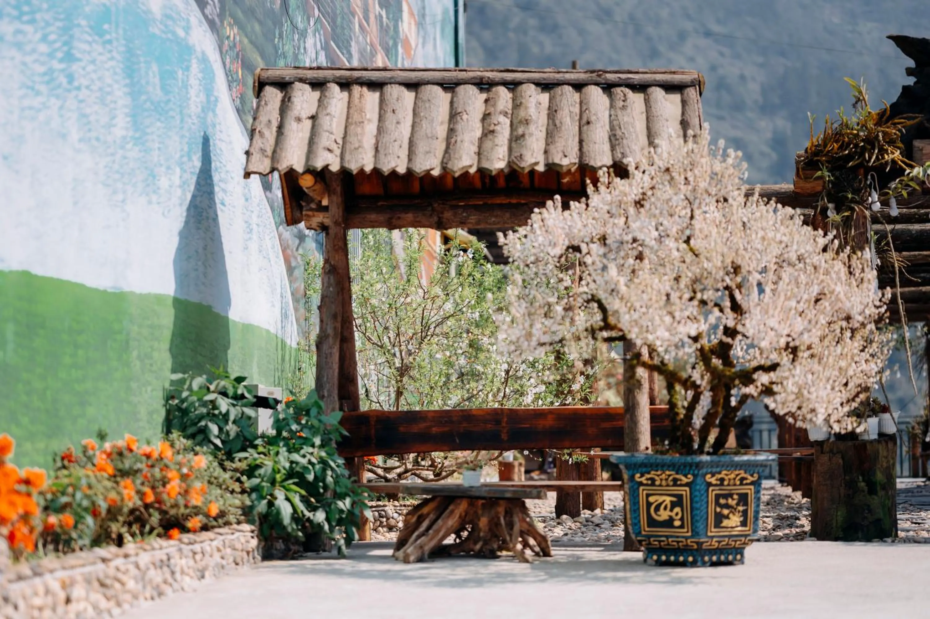 Sinai Bungalow & Hotel SaPa