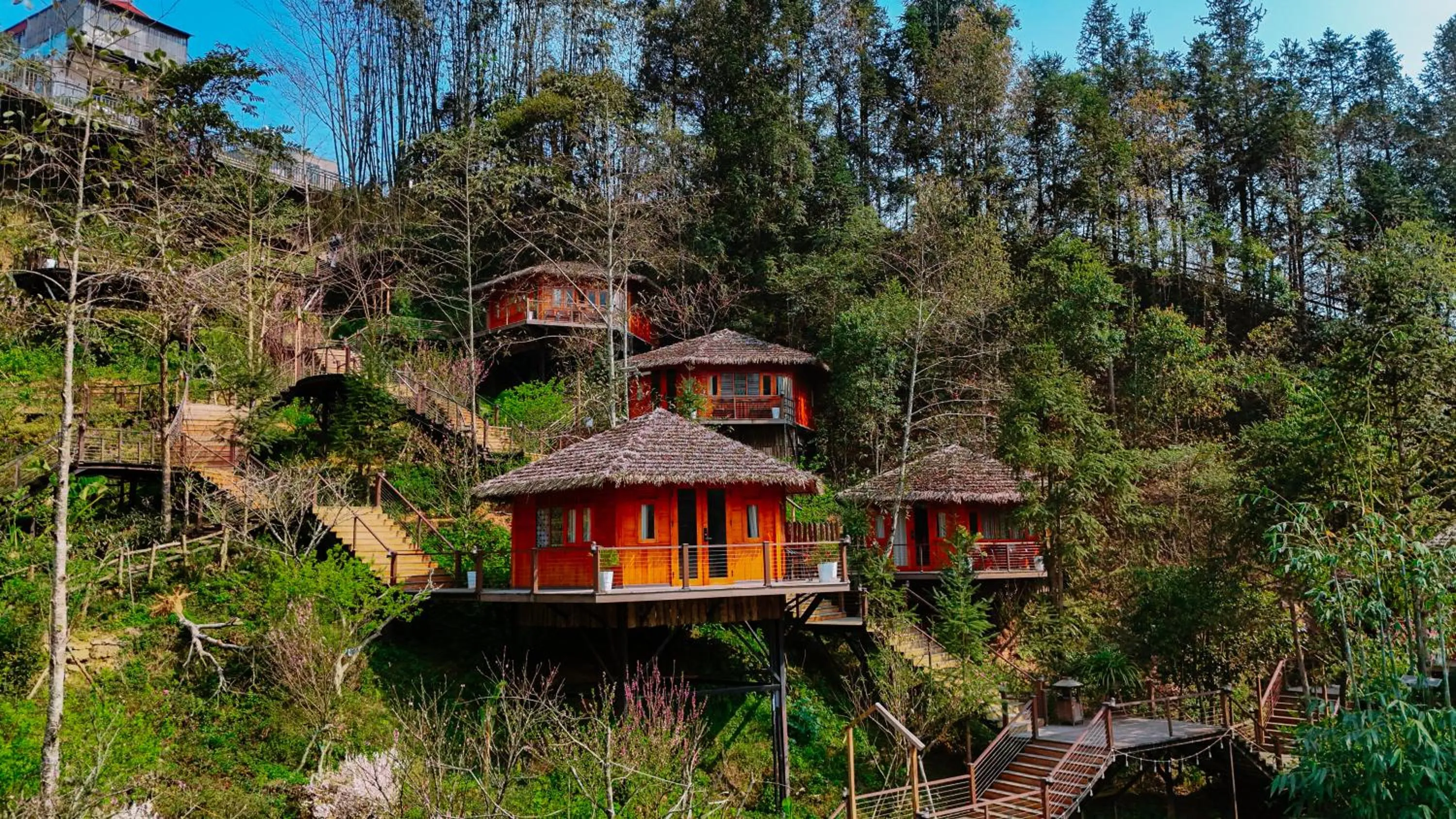 Sinai Bungalow & Hotel SaPa