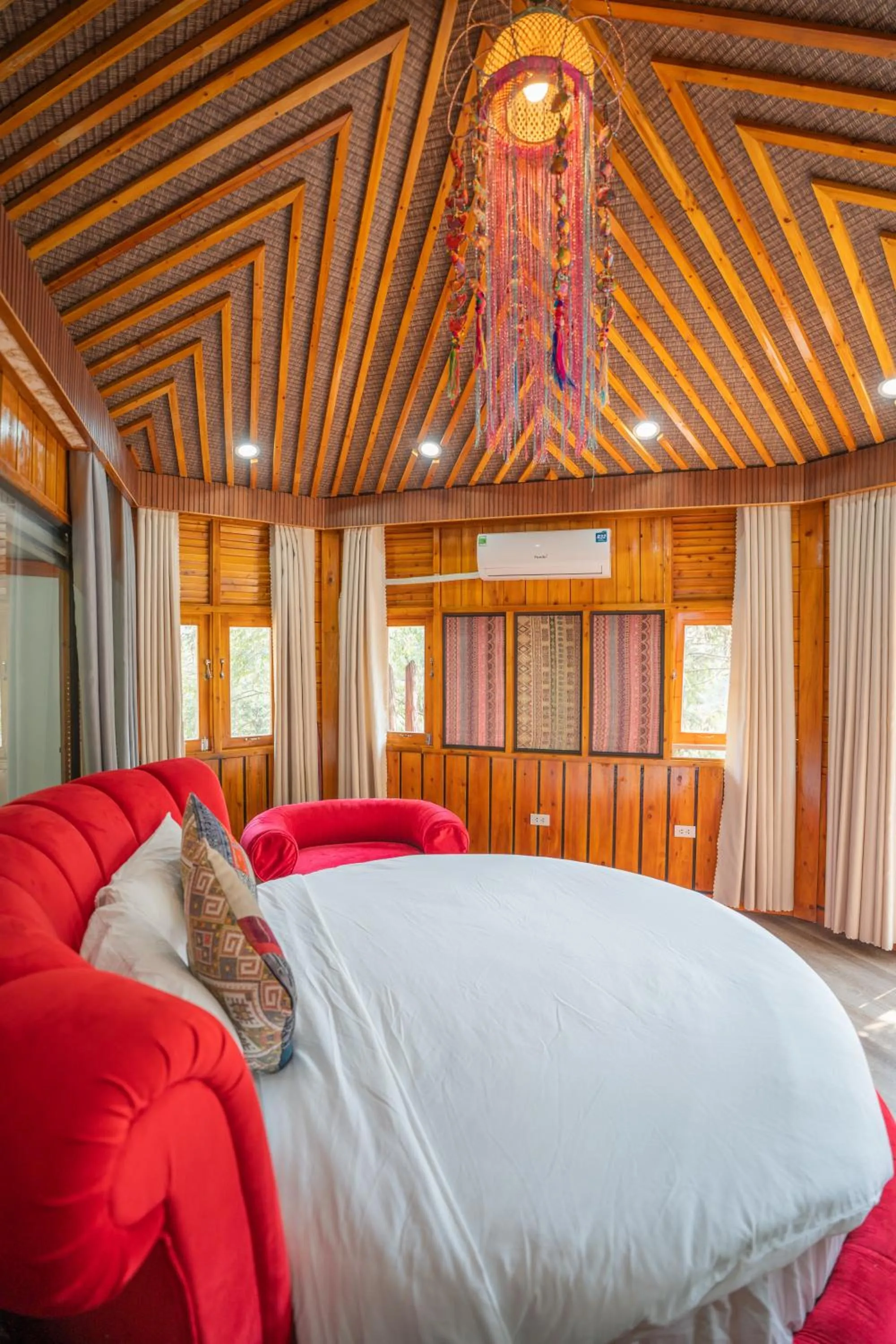 Bed in Sinai Bungalow & Hotel SaPa