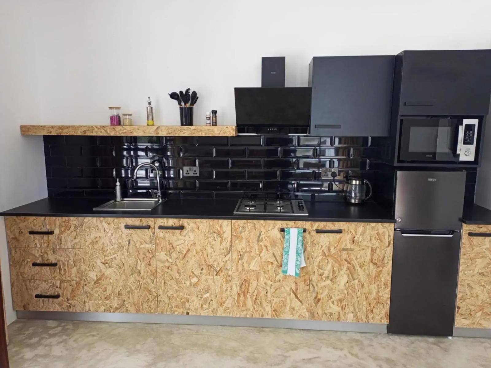 Kitchen or kitchenette in Sonrisa Villas