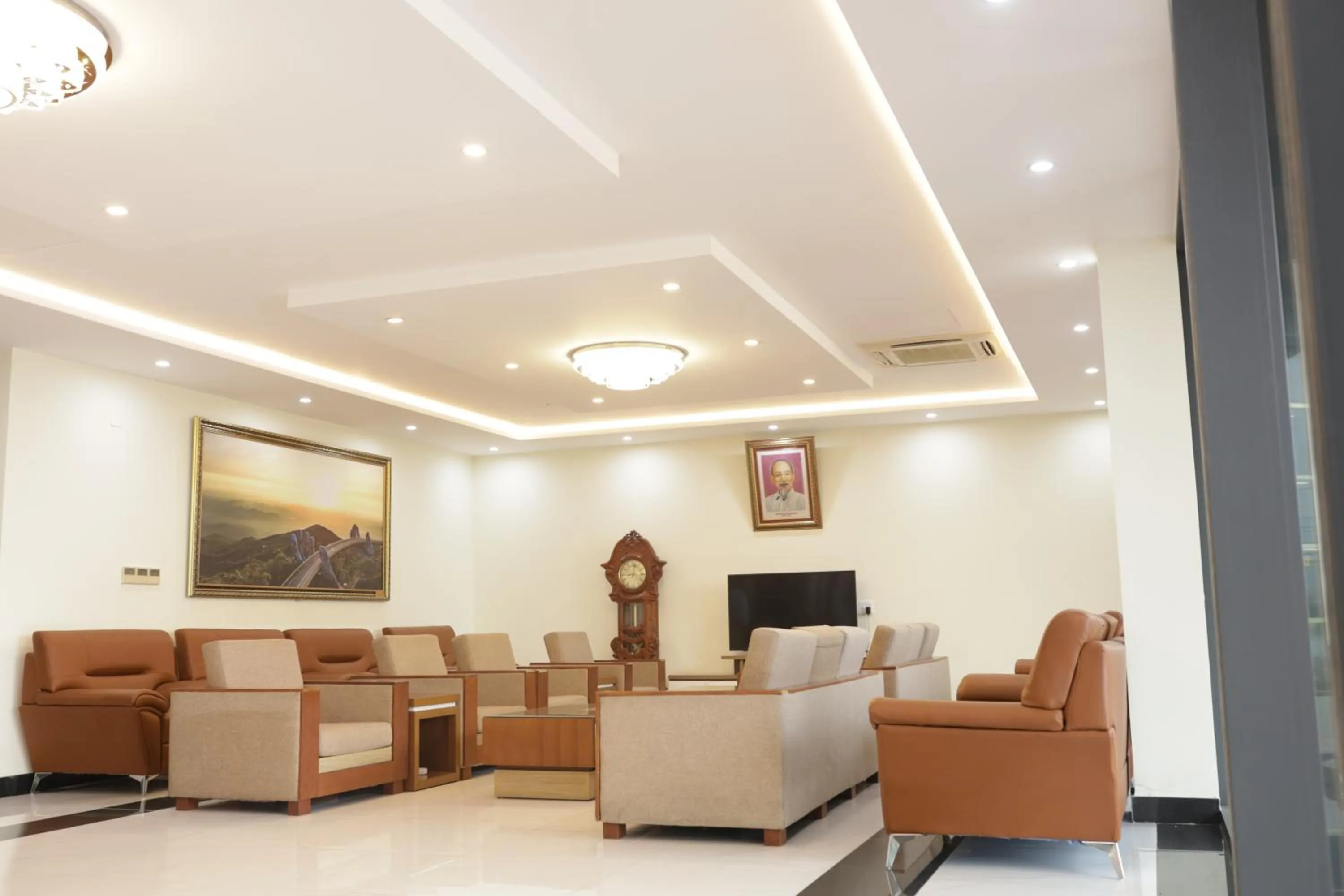 TV and multimedia in T.26 Hotel