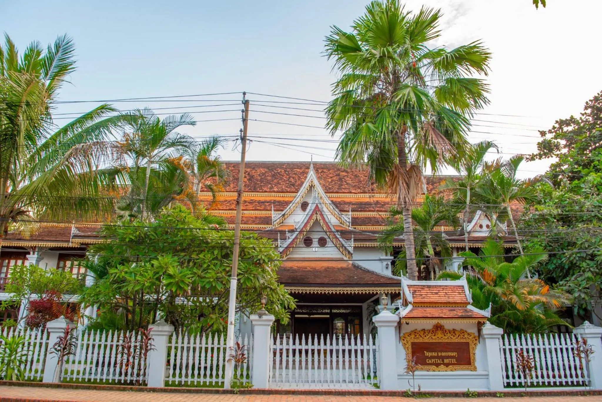 Property building in Meuangluang Hotel