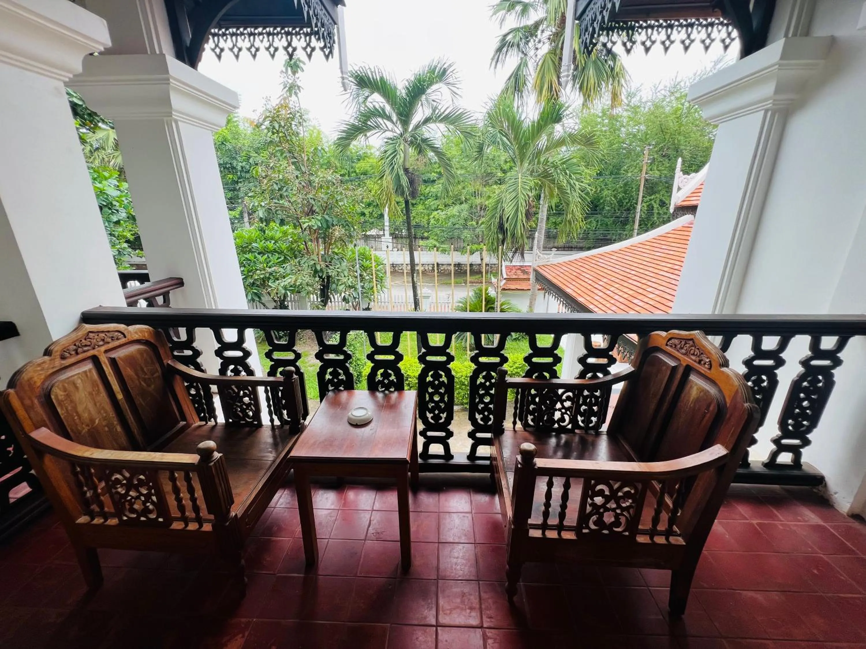 Balcony/Terrace in Meuangluang Hotel