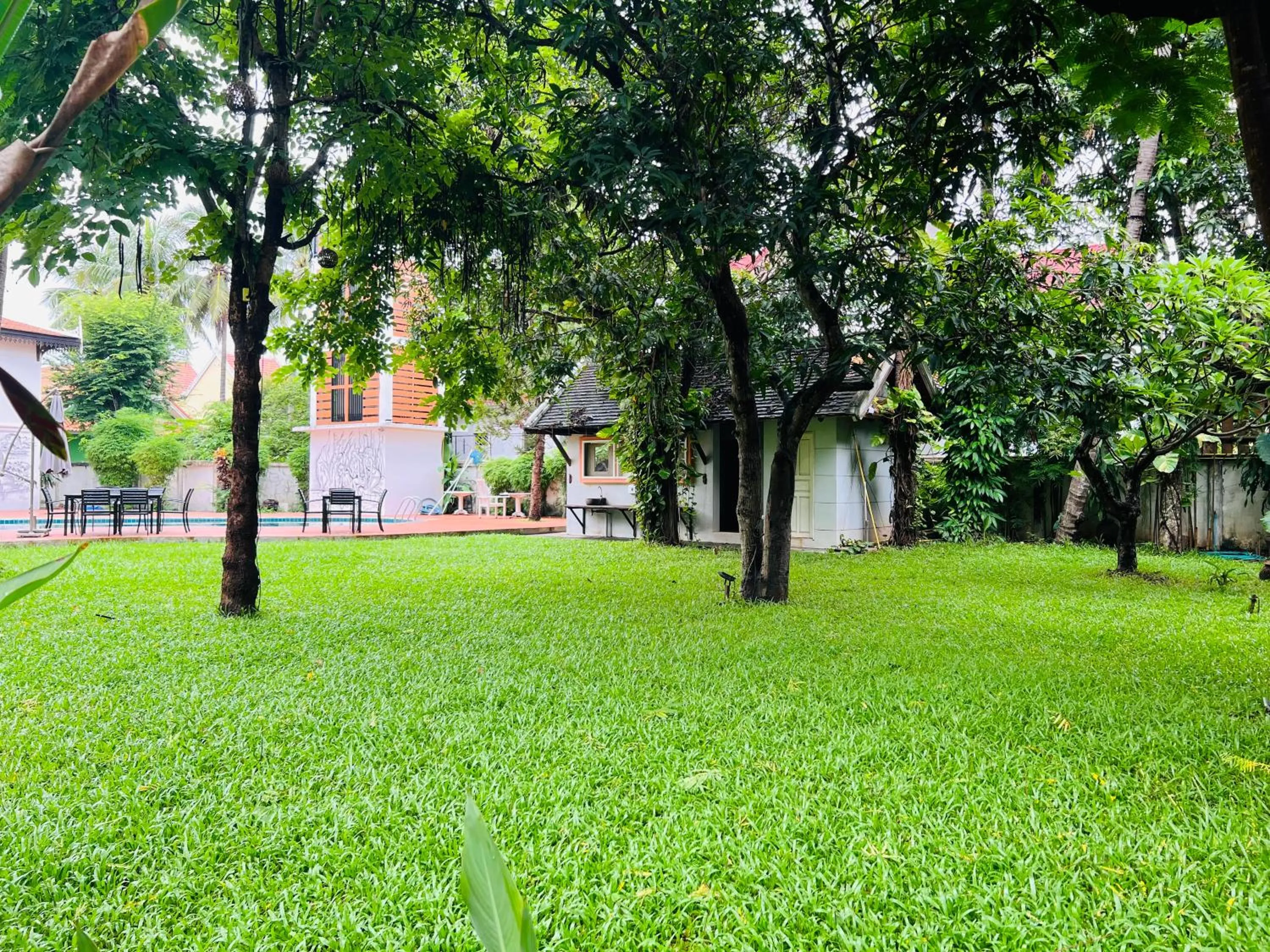 Garden in Meuangluang Hotel