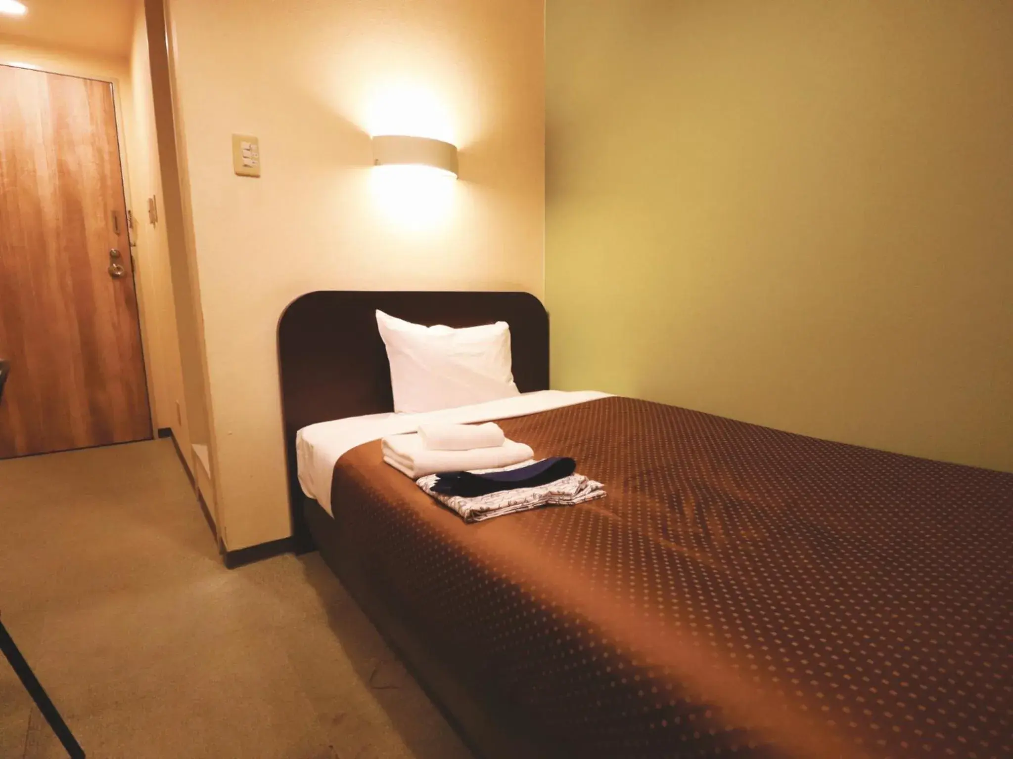 Single Room in 米子シティガーデンズホテル Yonago Citygardens Hotel Single Room in 米子シティガーデンズホテル Yonago Citygardens Hotel
