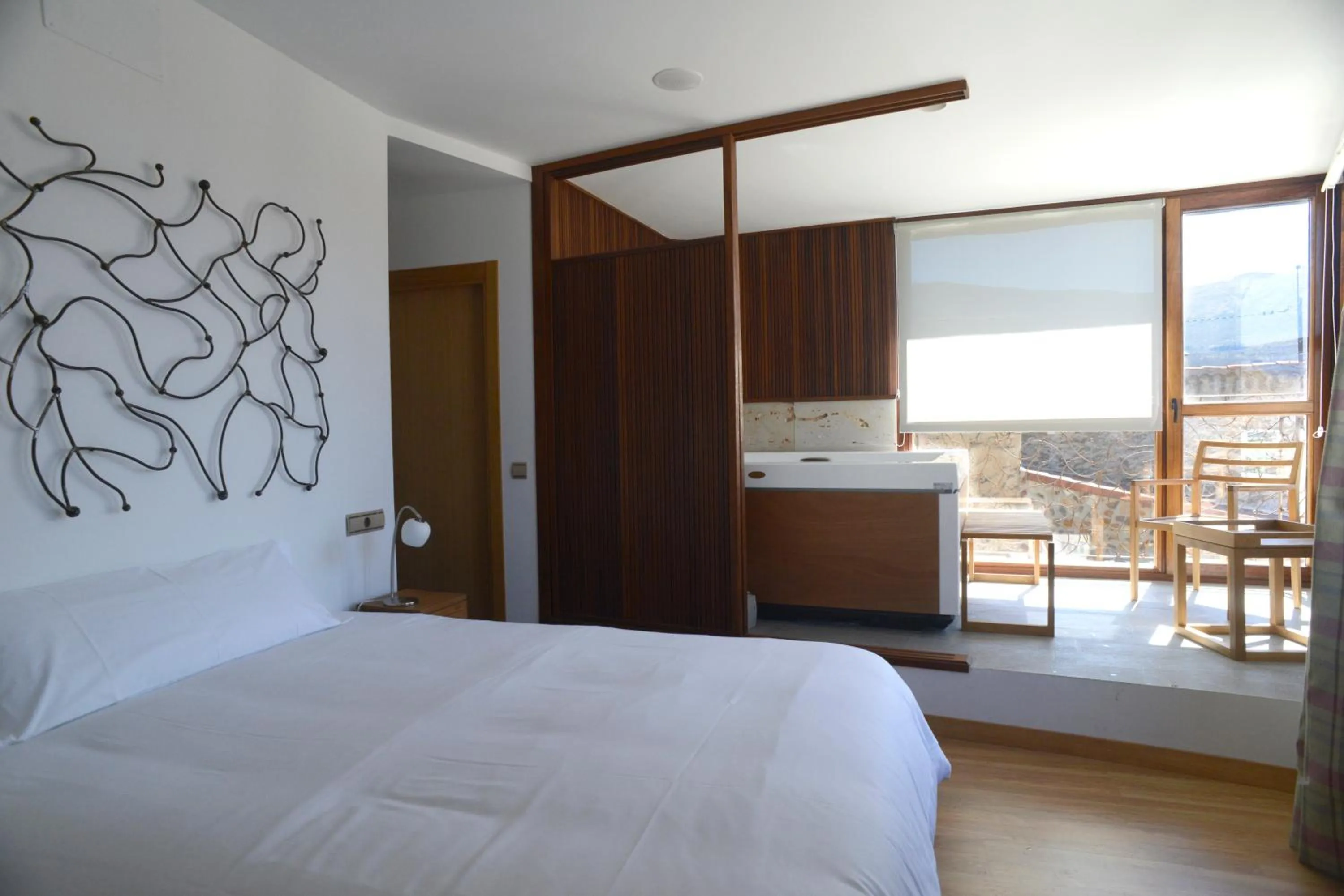 Decorative detail, Bed in Hotel Rural Quercus Tierra