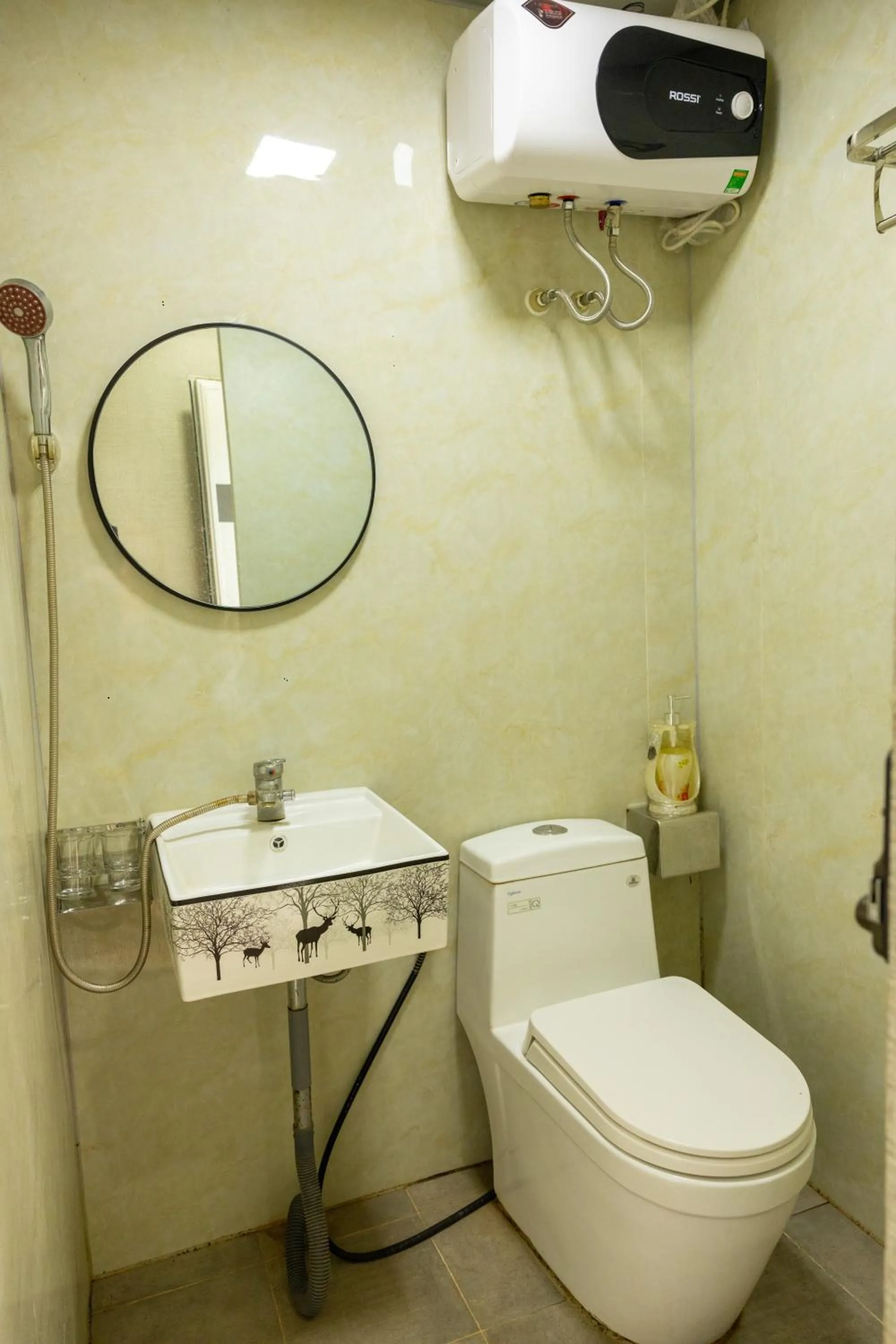 Shower in Halo Retreat