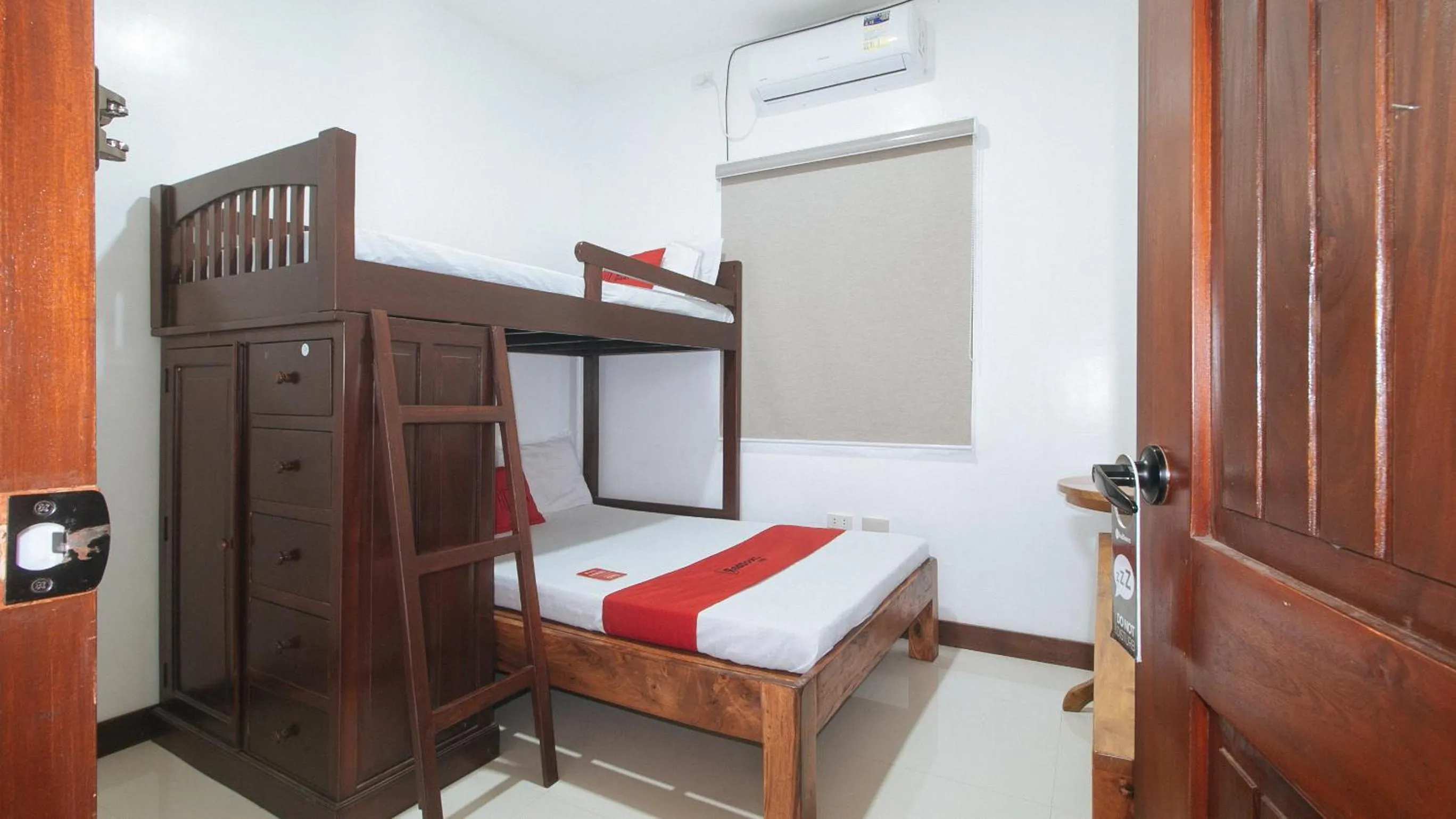 Bedroom, Bed in RedDoorz at Casa Rafaelle Transient Ilocos Sur