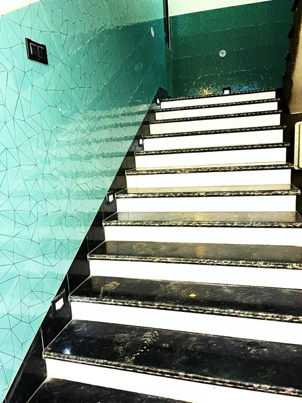 Property building in Hotel Diamond Inn