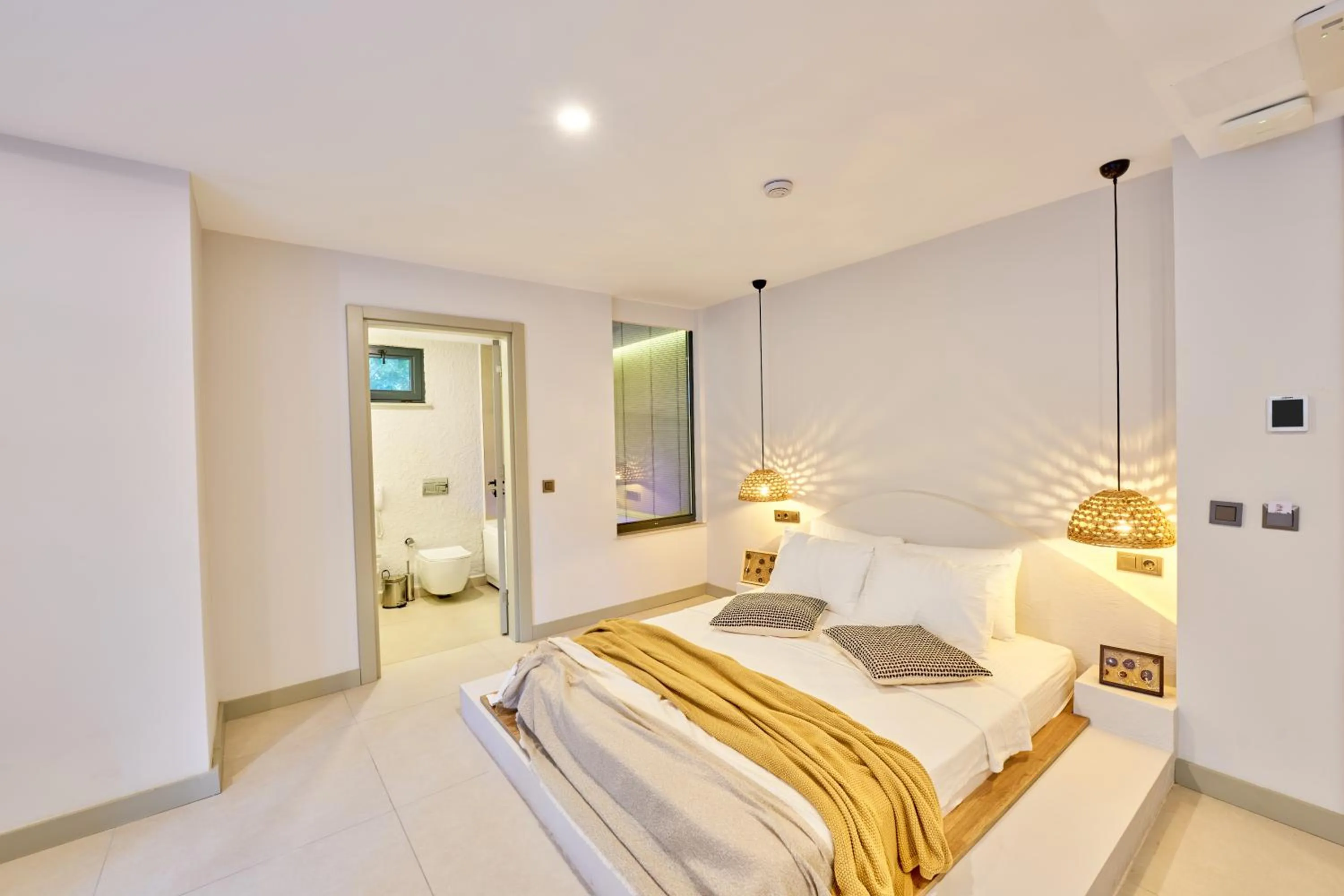 Bedroom, Bed in Lilium Boutique Hotel