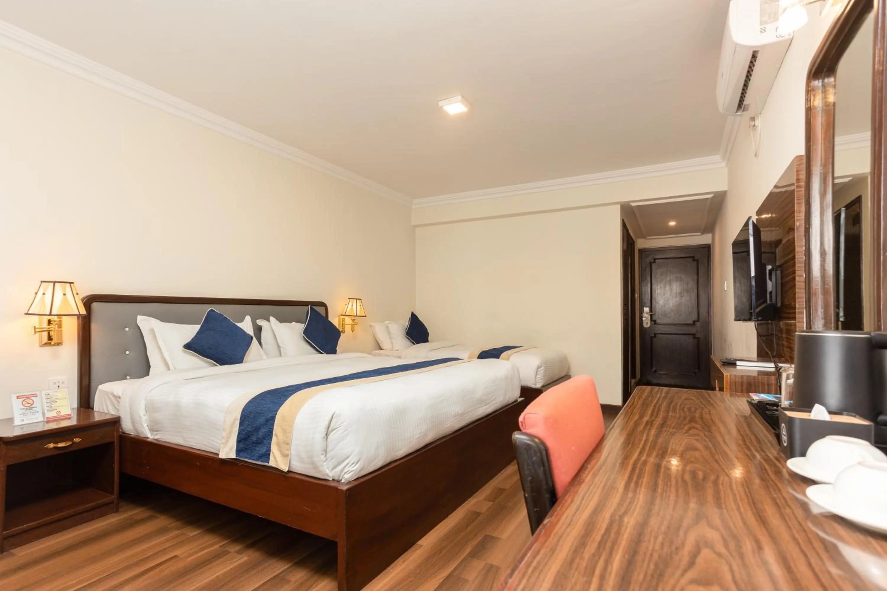 Bedroom, Bed in Kathmandu Business Hotel