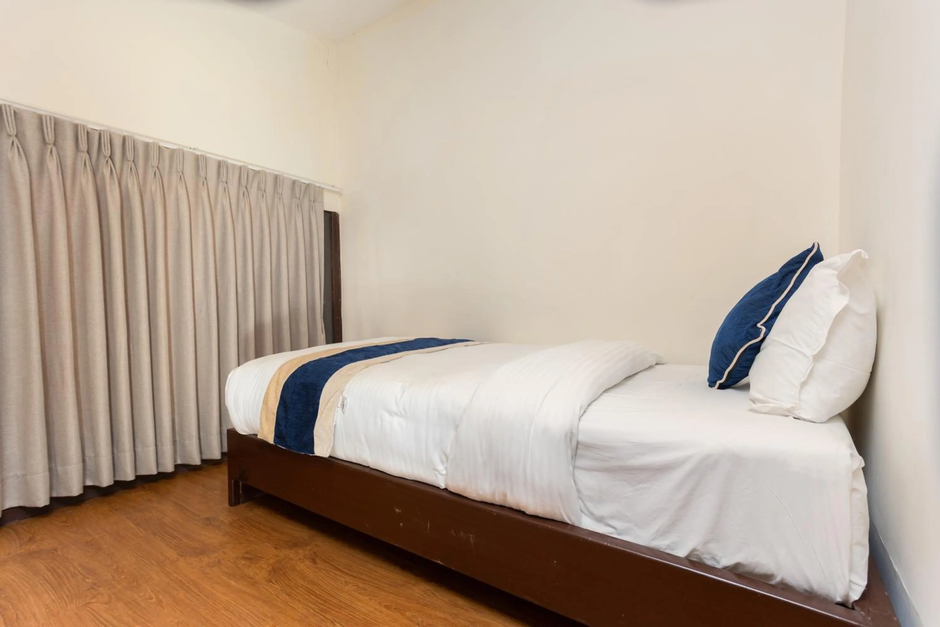 Bedroom, Bed in Kathmandu Business Hotel