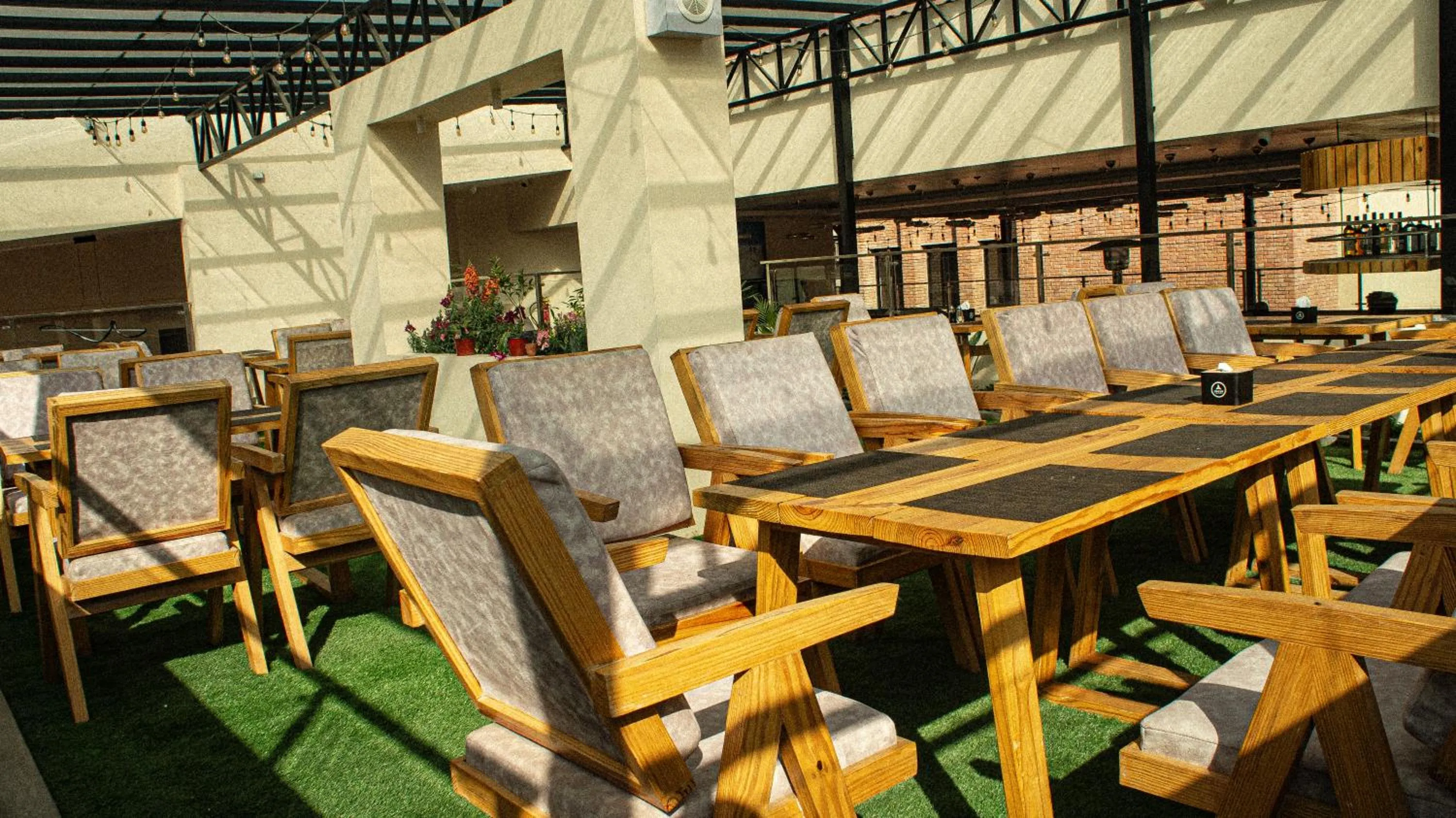 Restaurant/places to eat in Kathmandu Business Hotel