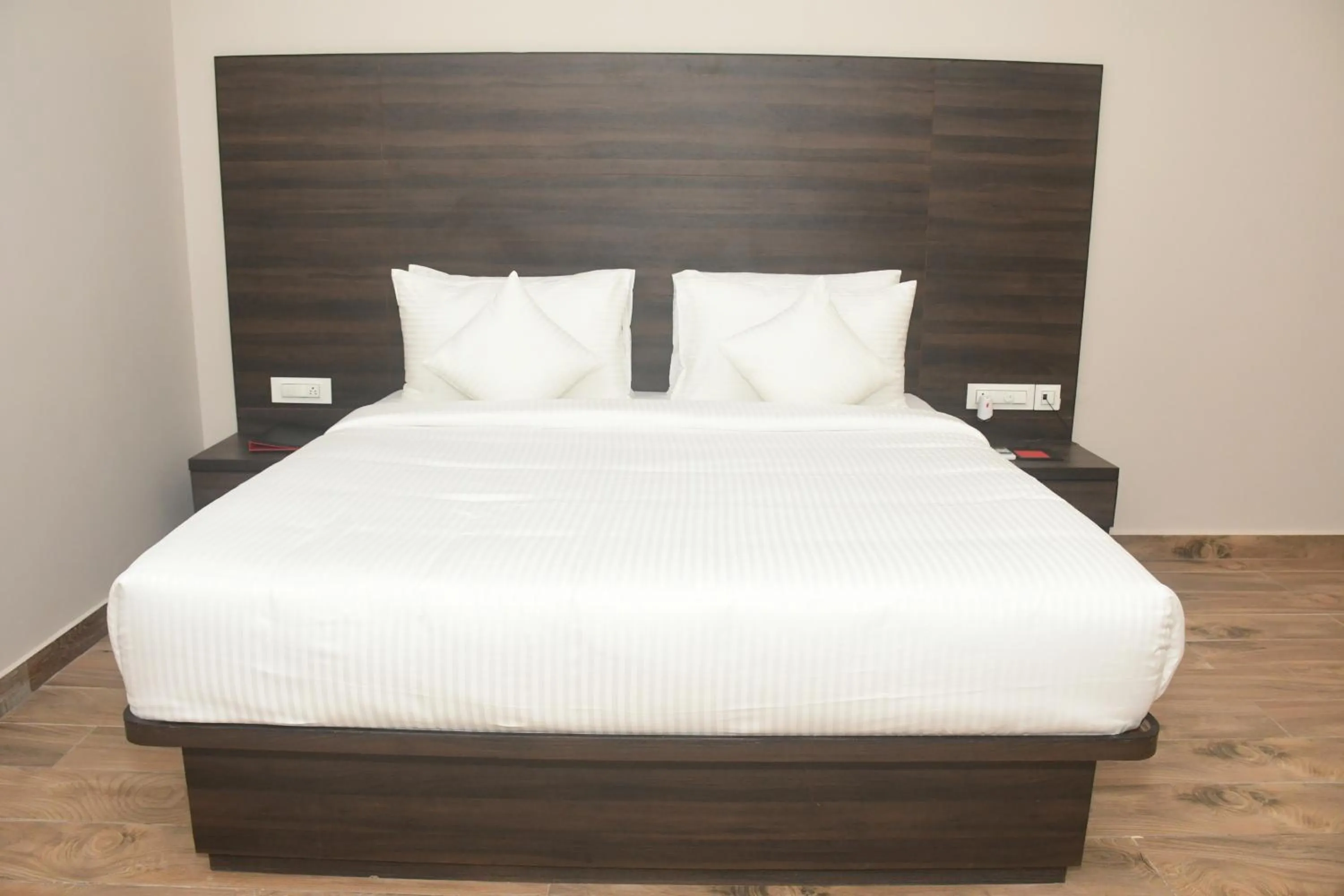 Bedroom, Bed in Kankidham Lords Inn