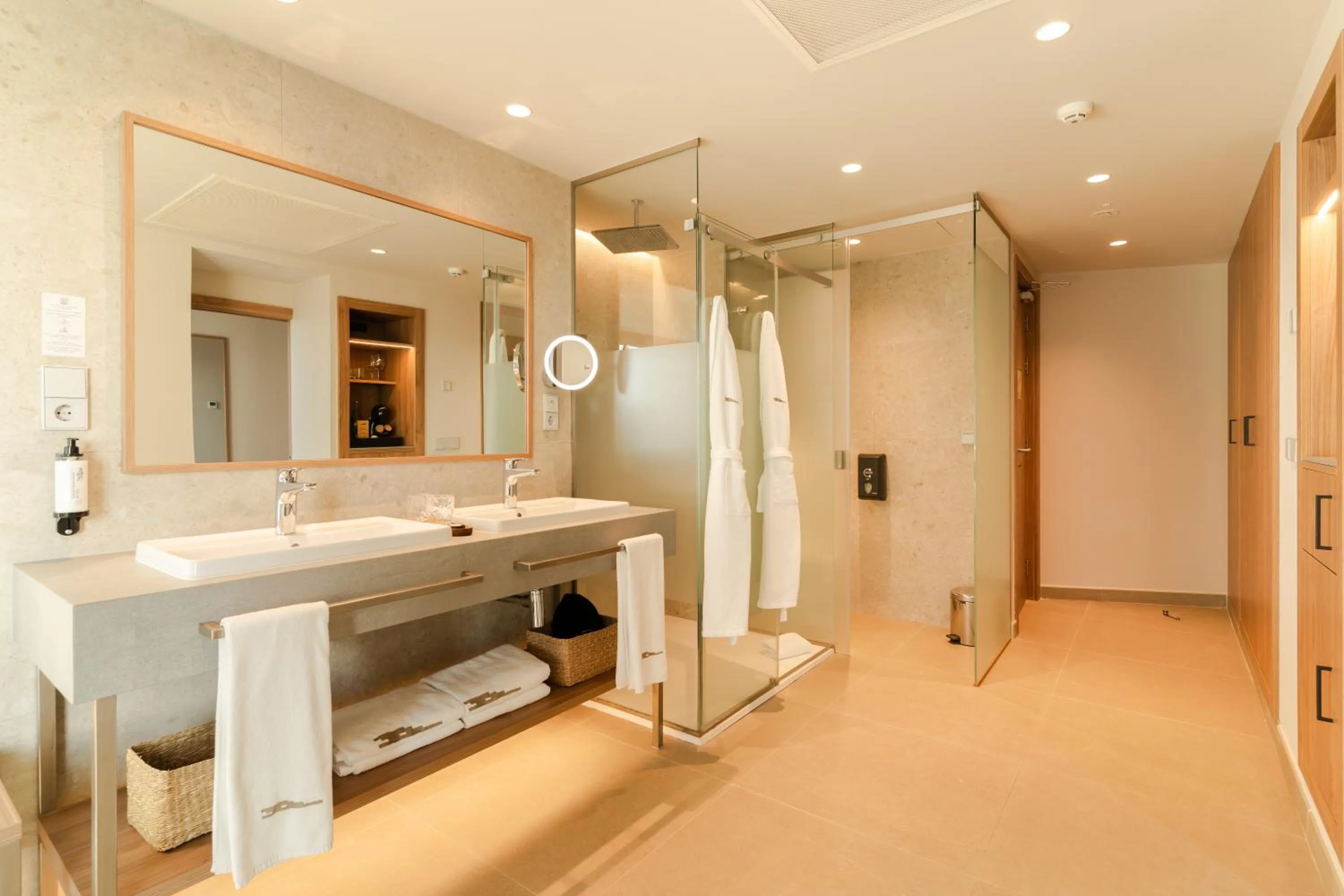 Bathroom in BANCAL HOTEL and SPA
