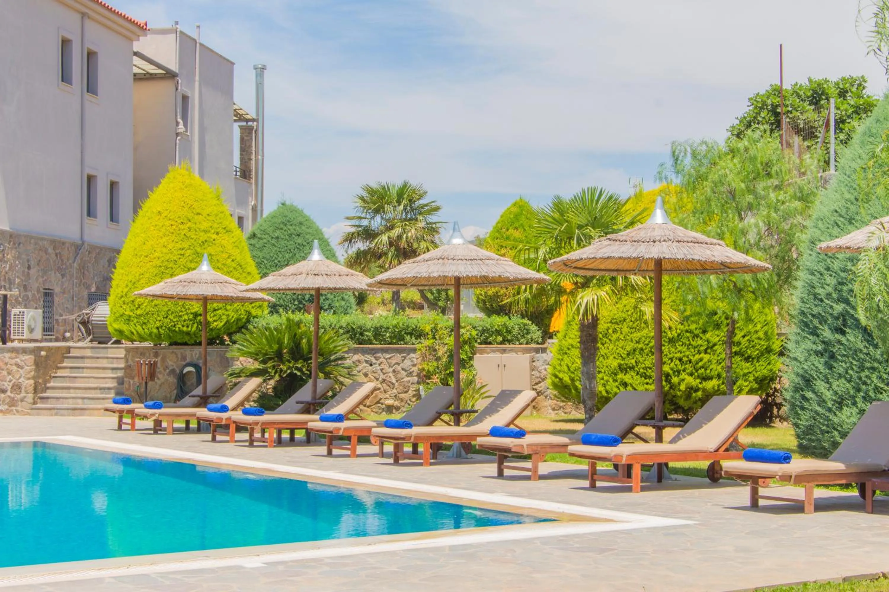 Garden in Marini Luxury Apartments and Suites