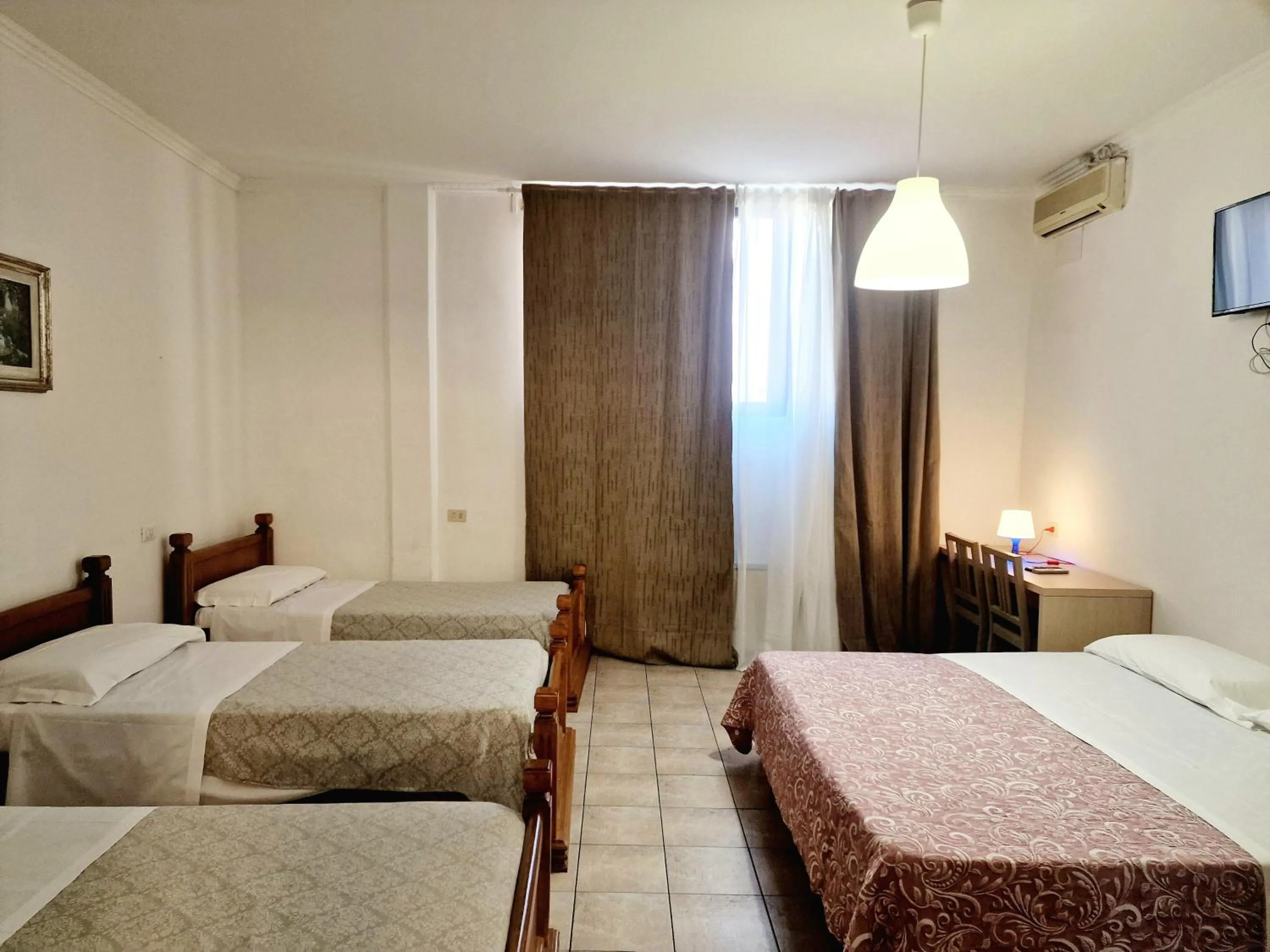 Bedroom, Bed in Hotel Firenze 2000