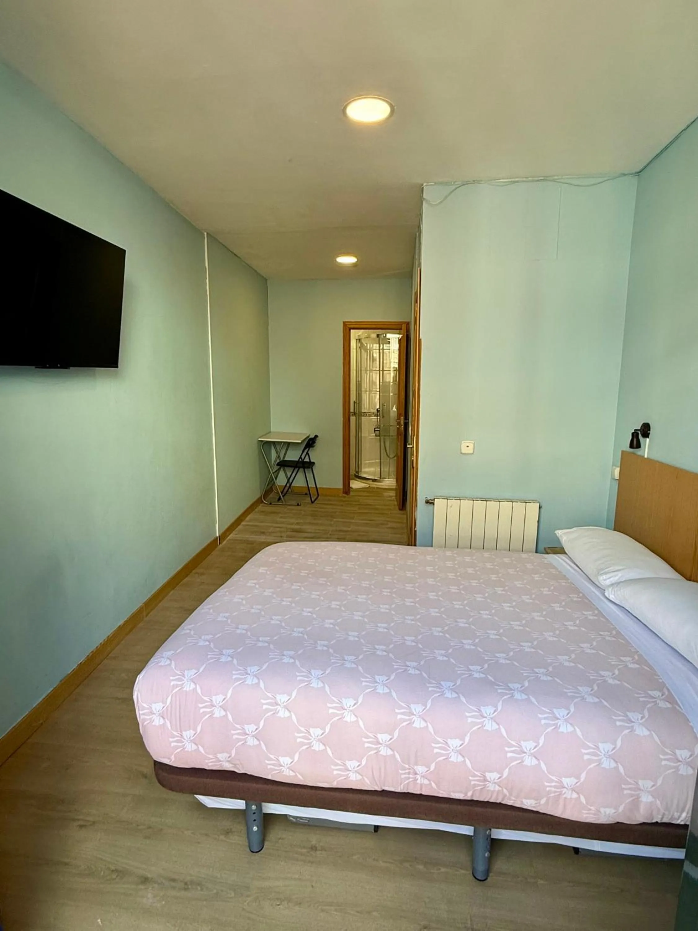 Bedroom, Bed in CH Casillas