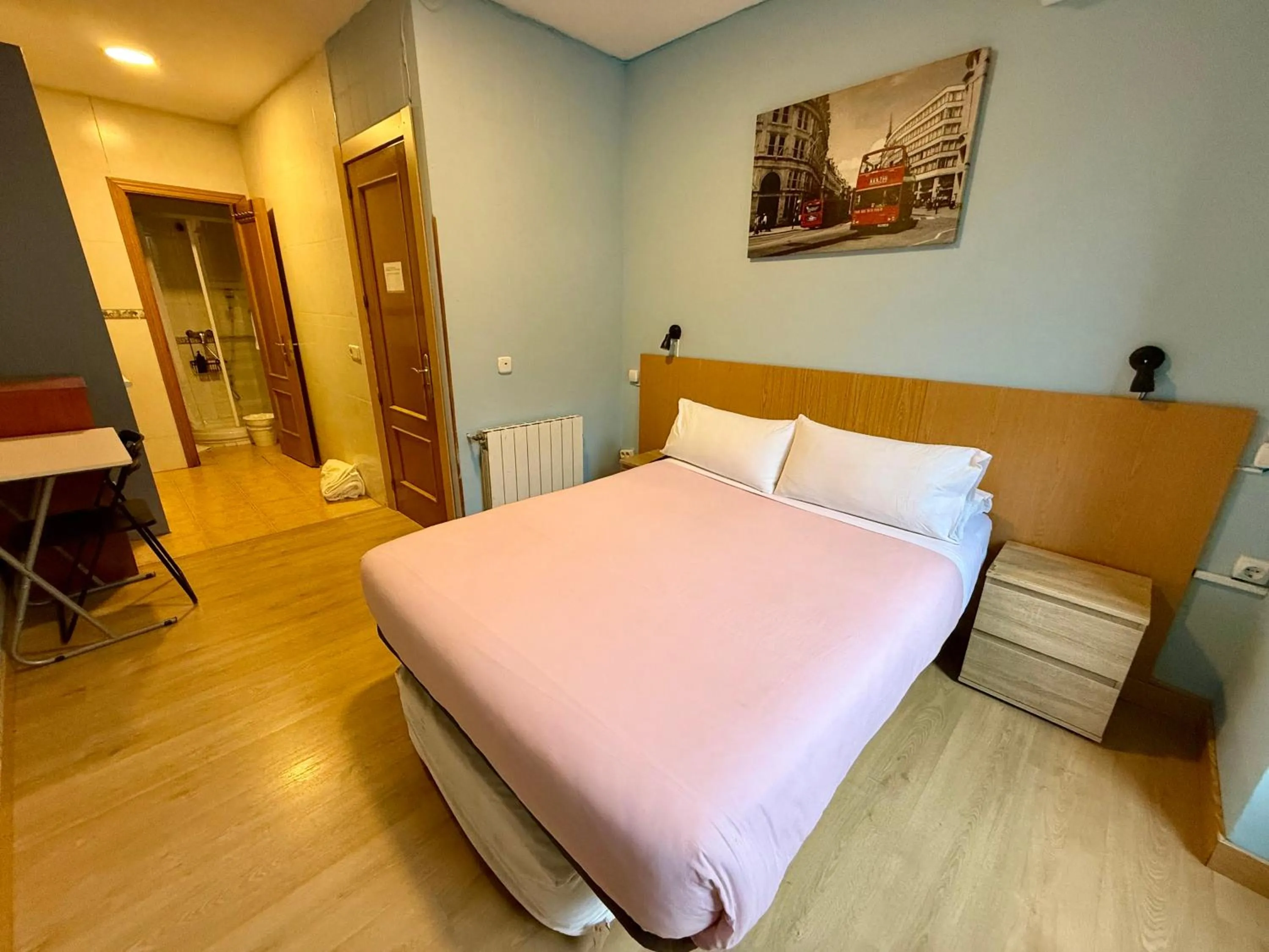 Bedroom, Bed in CH Casillas