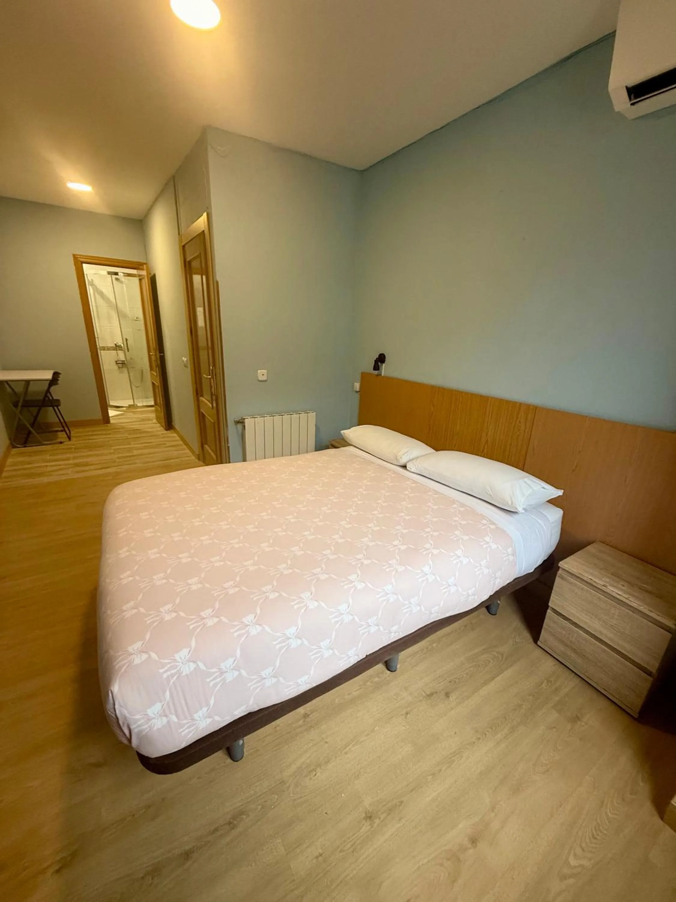 Bedroom, Bed in CH Casillas